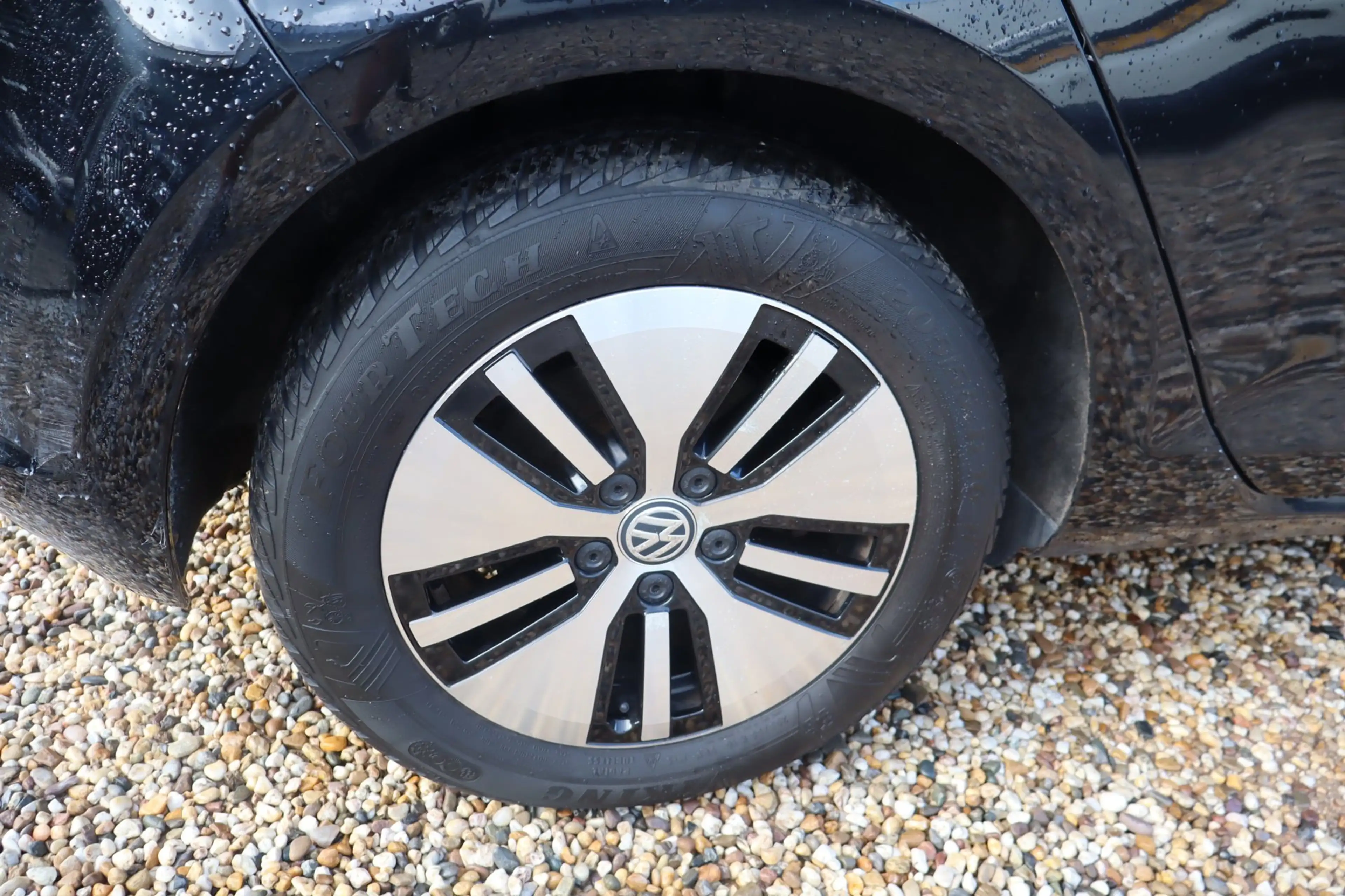 Volkswagen e-Golf E-Golf CAMERA APP CONNECT — photo 11