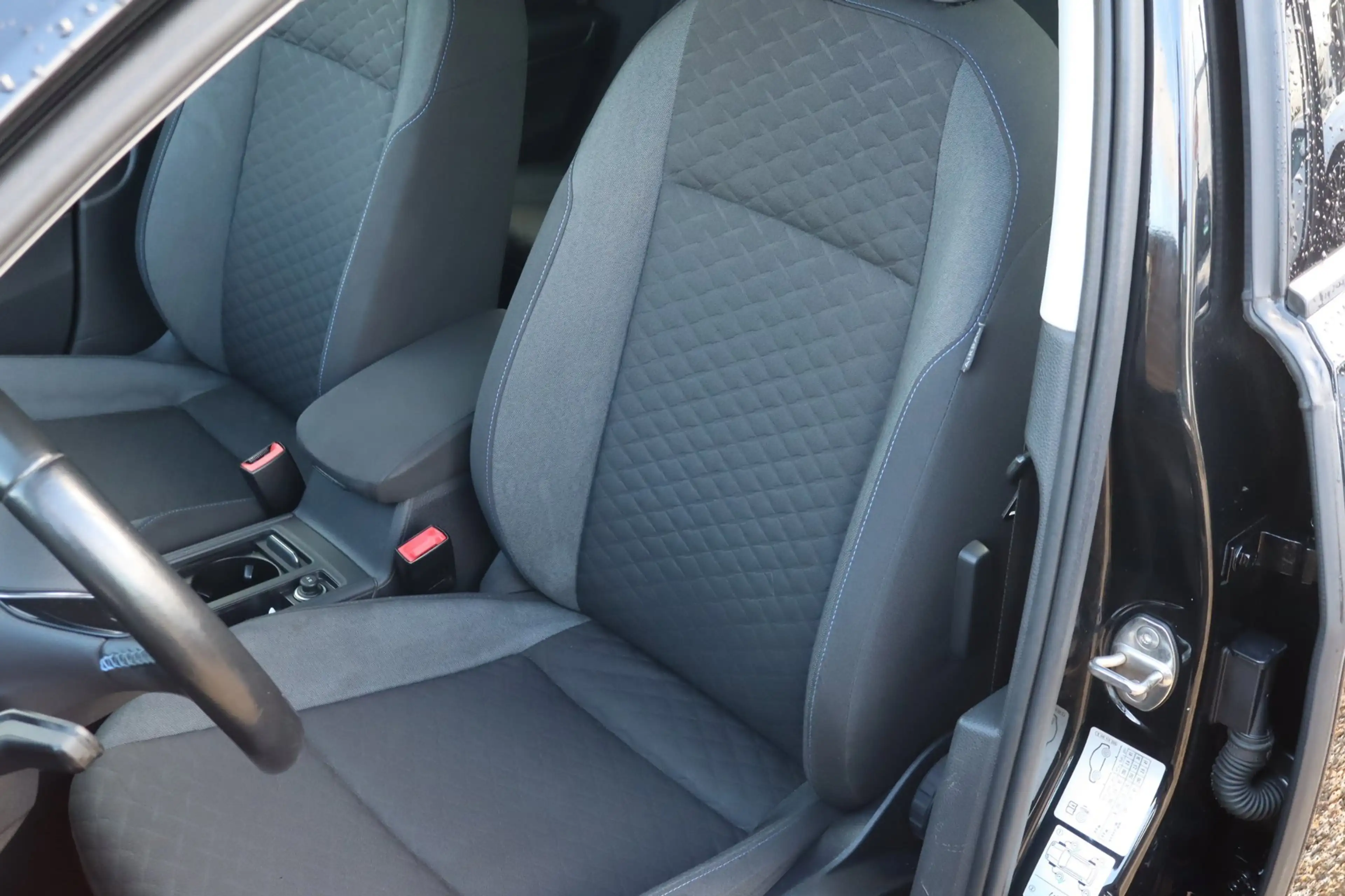 Volkswagen e-Golf E-Golf CAMERA APP CONNECT — photo 15