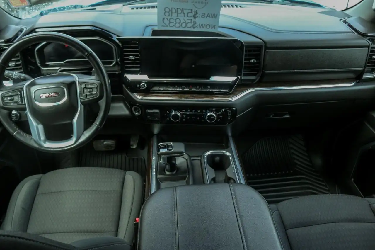 GMC Sierra 1500 снимка GMC Sierra 1500