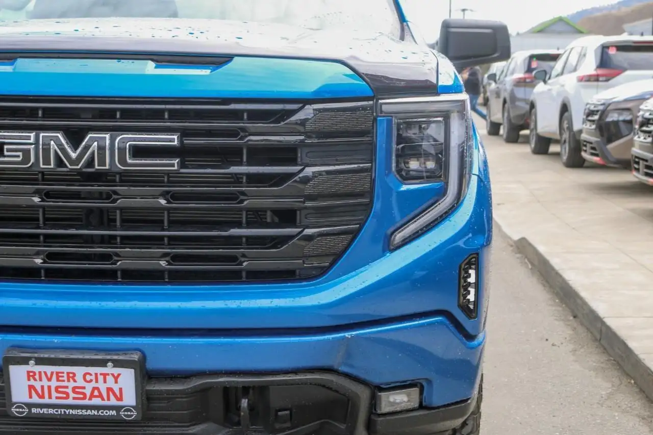 GMC Sierra 1500 снимка GMC Sierra 1500