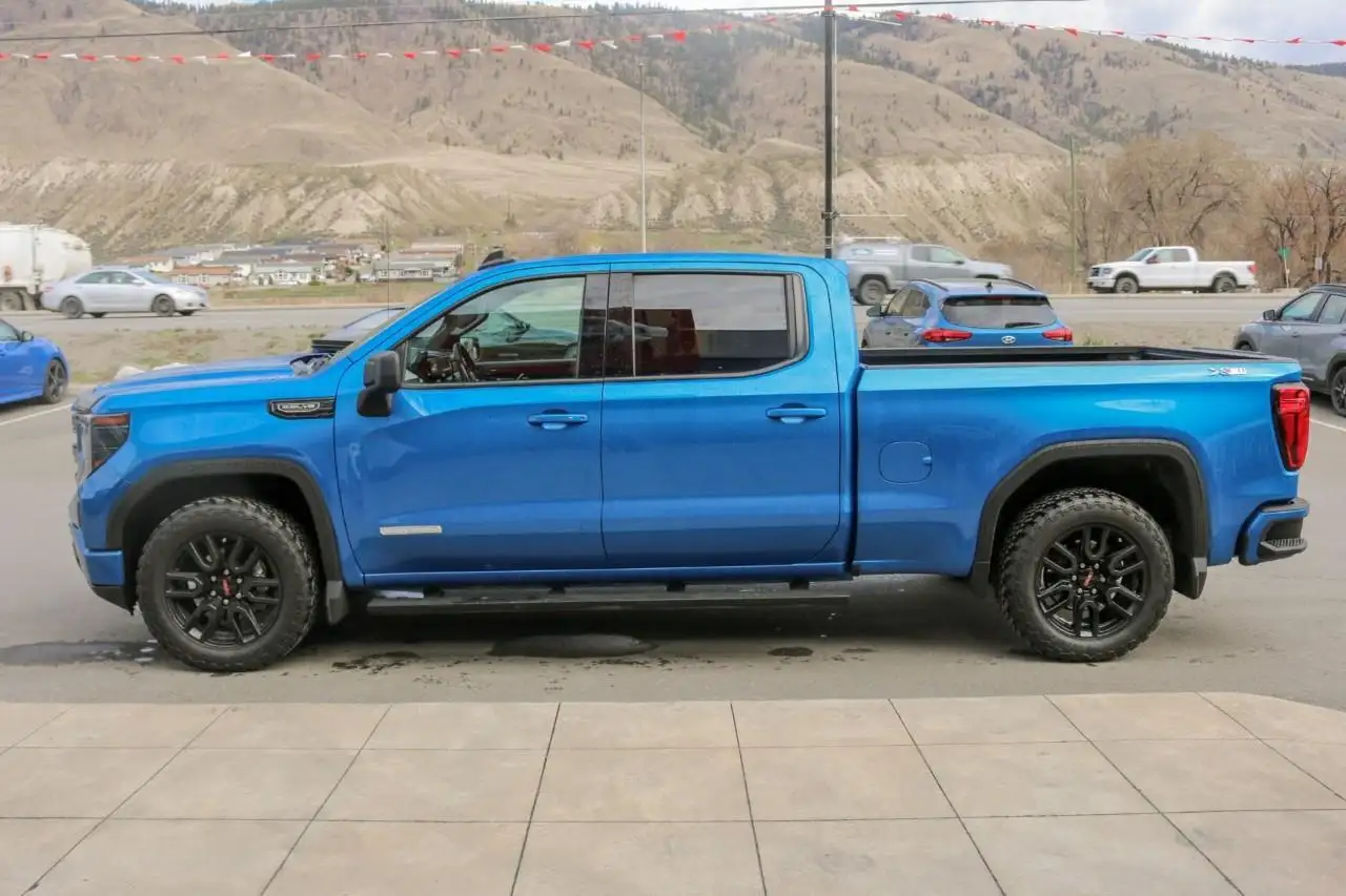 GMC Sierra 1500 снимка GMC Sierra 1500