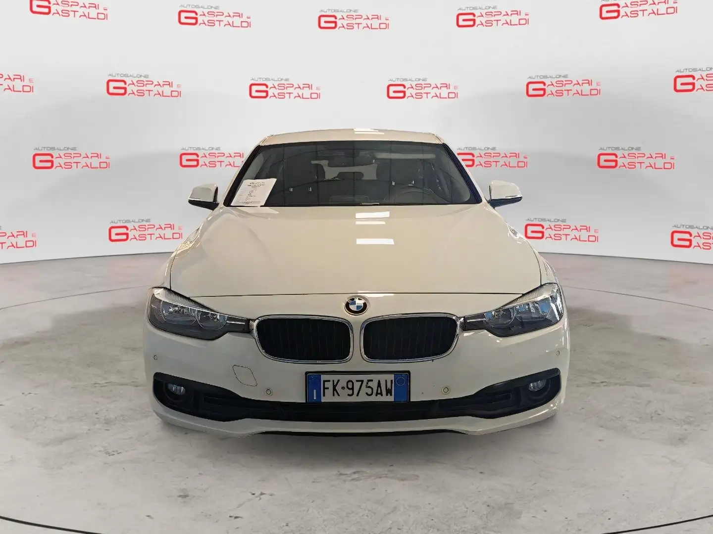 BMW 318 318d  Business Advantage aut. Bianco - 2