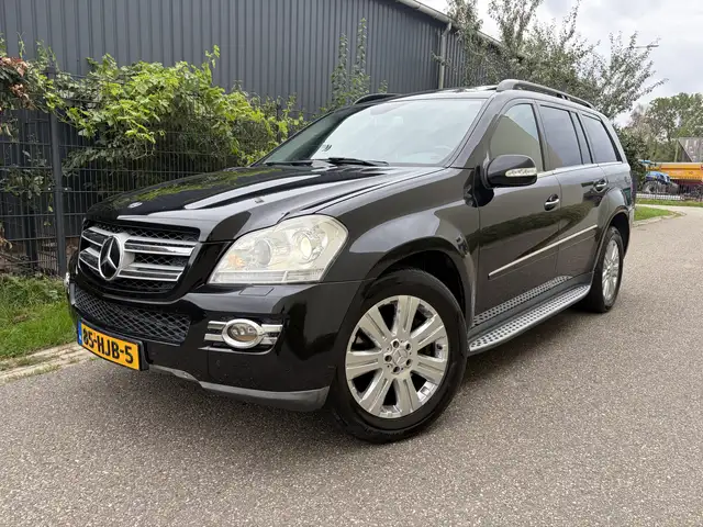 Mercedes-Benz GL 450 AUTOMAAT / SCHUIFDAK / NAVI / 7 PERSOONS / LEER /