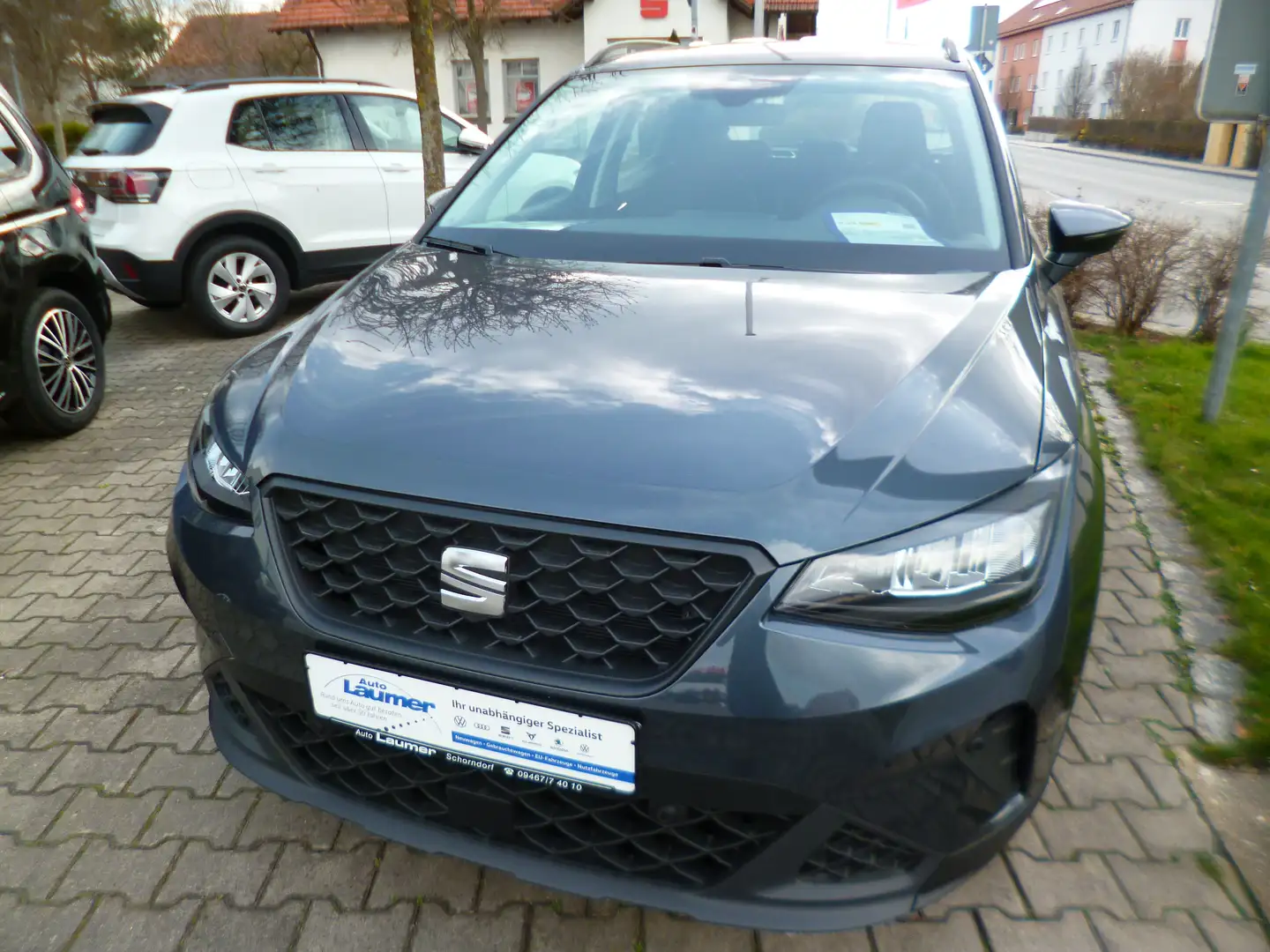 SEAT Arona Style Edition AHK LED KAMERA SHZ PDC Grau - 1