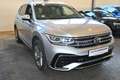 Volkswagen Tiguan Allspace 1.5 TSI ACT R-Line; ACC, Matrix-LED, Winterpake... Silber - thumbnail 3