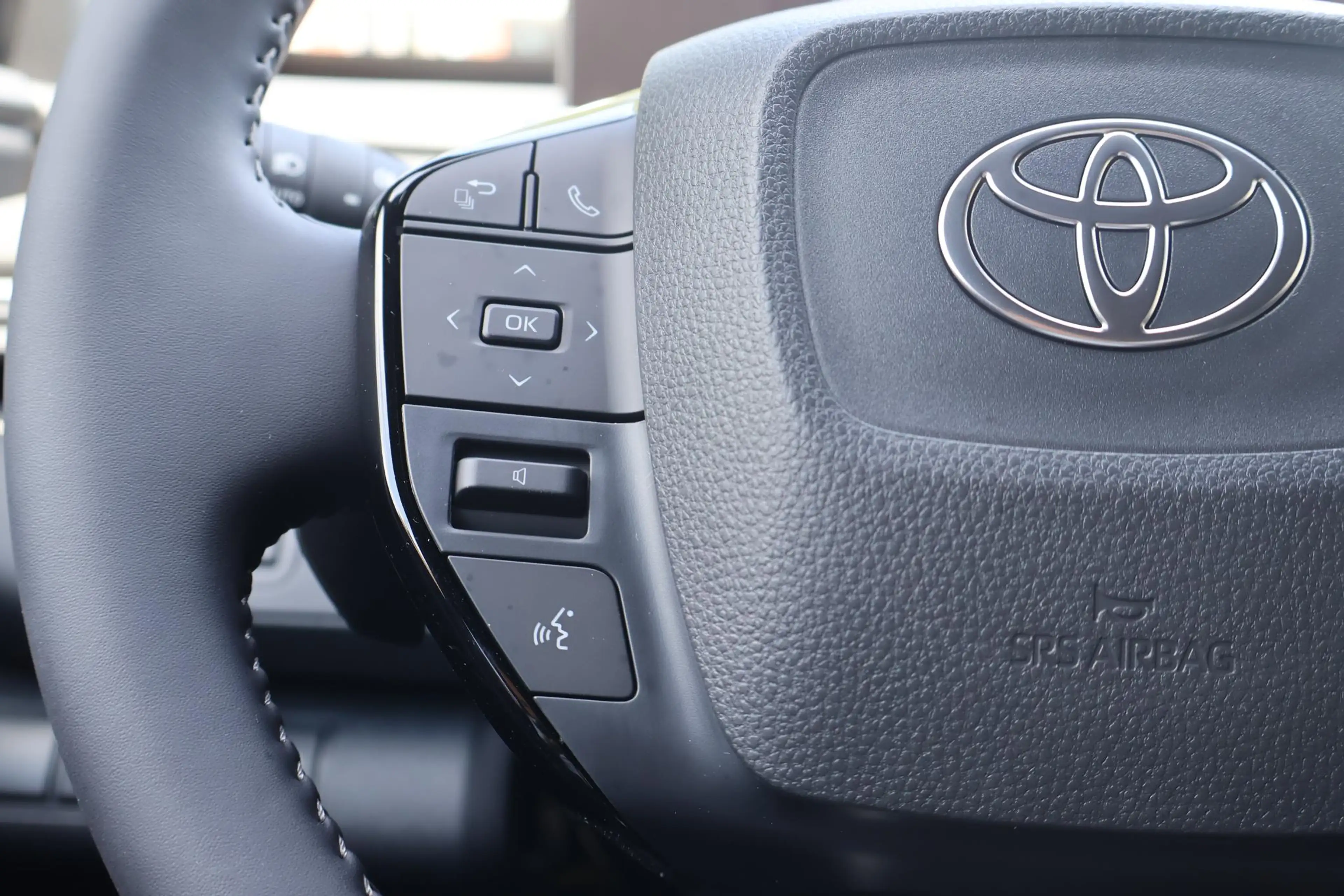 Toyota C-HR+ FIRST EDITION 77KWH NIEUW DIRECT LEVERBAAR! STOEL/ — photo 12