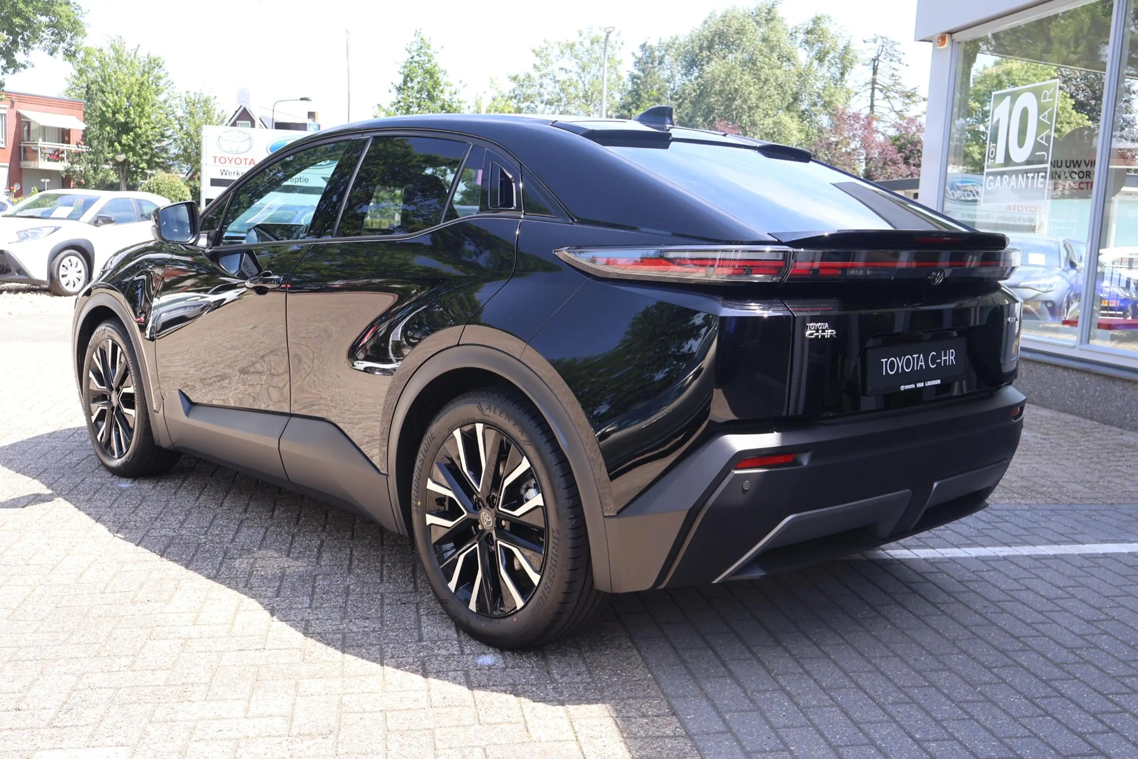 Toyota C-HR+ FIRST EDITION 77KWH NIEUW DIRECT LEVERBAAR! STOEL/ — photo 2