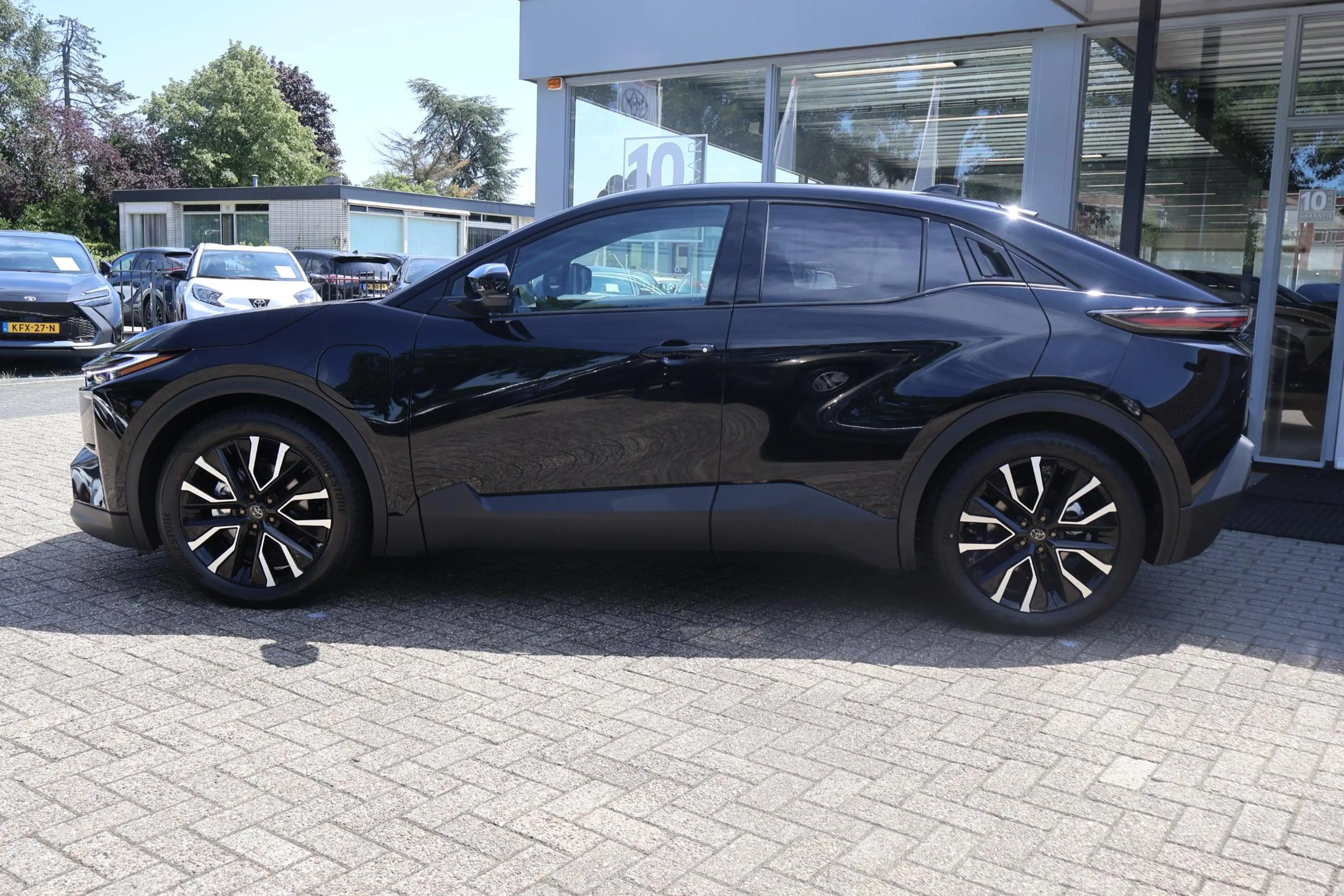 Toyota C-HR+ FIRST EDITION 77KWH NIEUW DIRECT LEVERBAAR! STOEL/ — photo 15