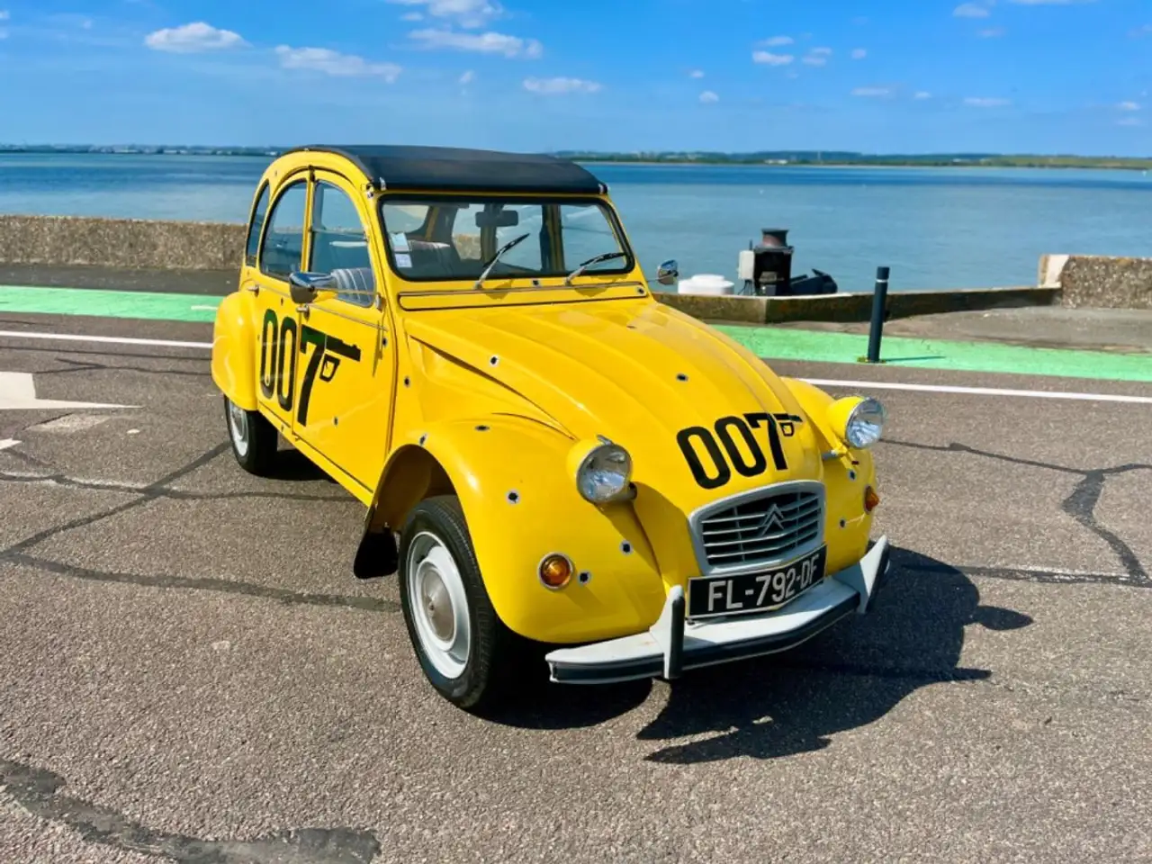 Citroen 2CV 4
