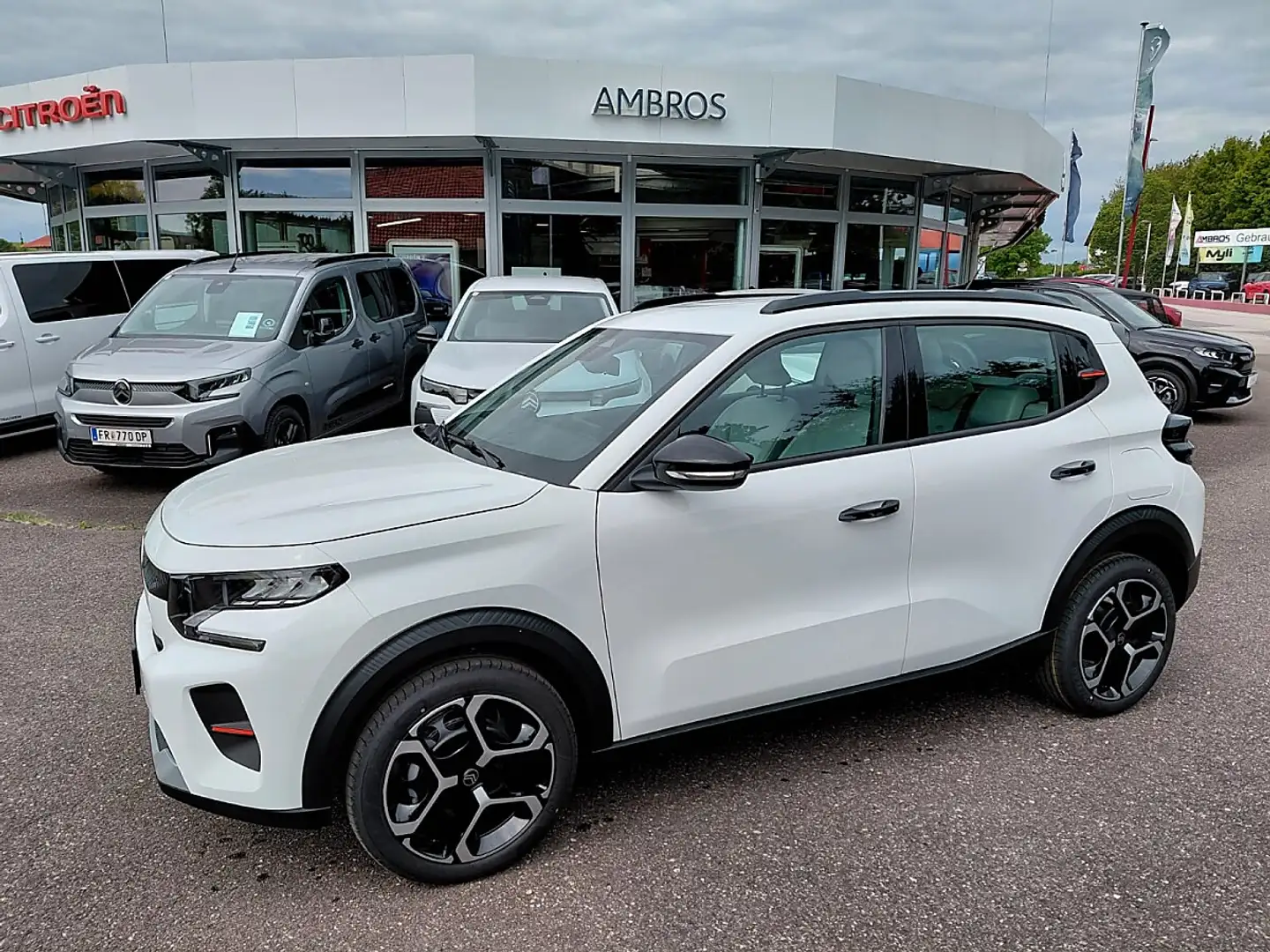 Citroen C3 Turbo 100 S&S 6-Gang-Manuell Plus LAGER-AKTION Weiß - 1