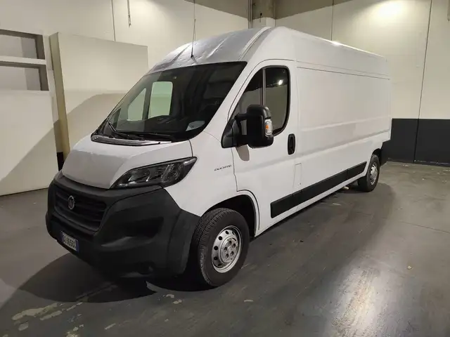 Fiat Ducato Ducato 33 2.3 MJT 120CV PL-TA Furgone