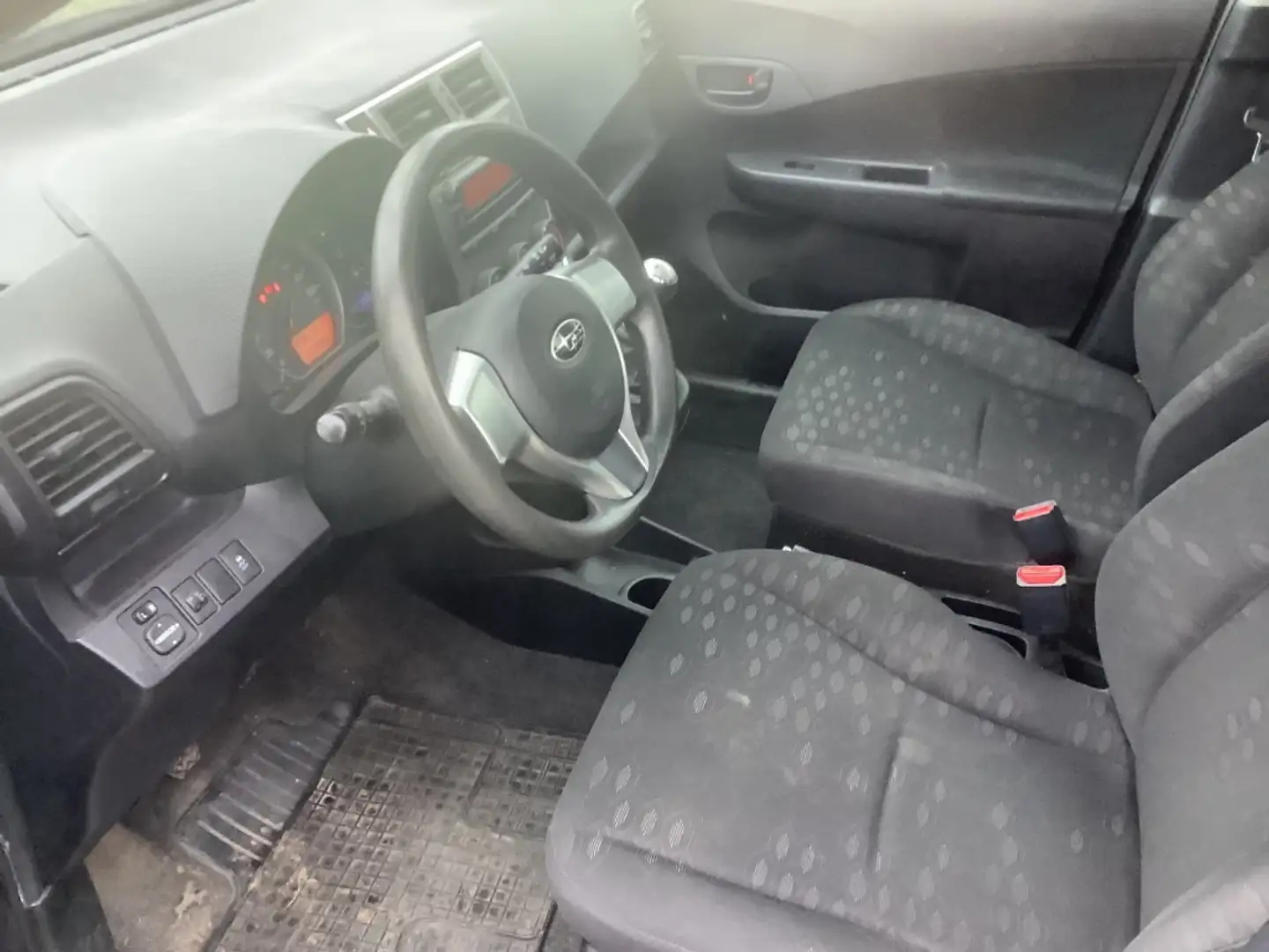 Subaru Trezia 1.3 COMFORT Gri - 2