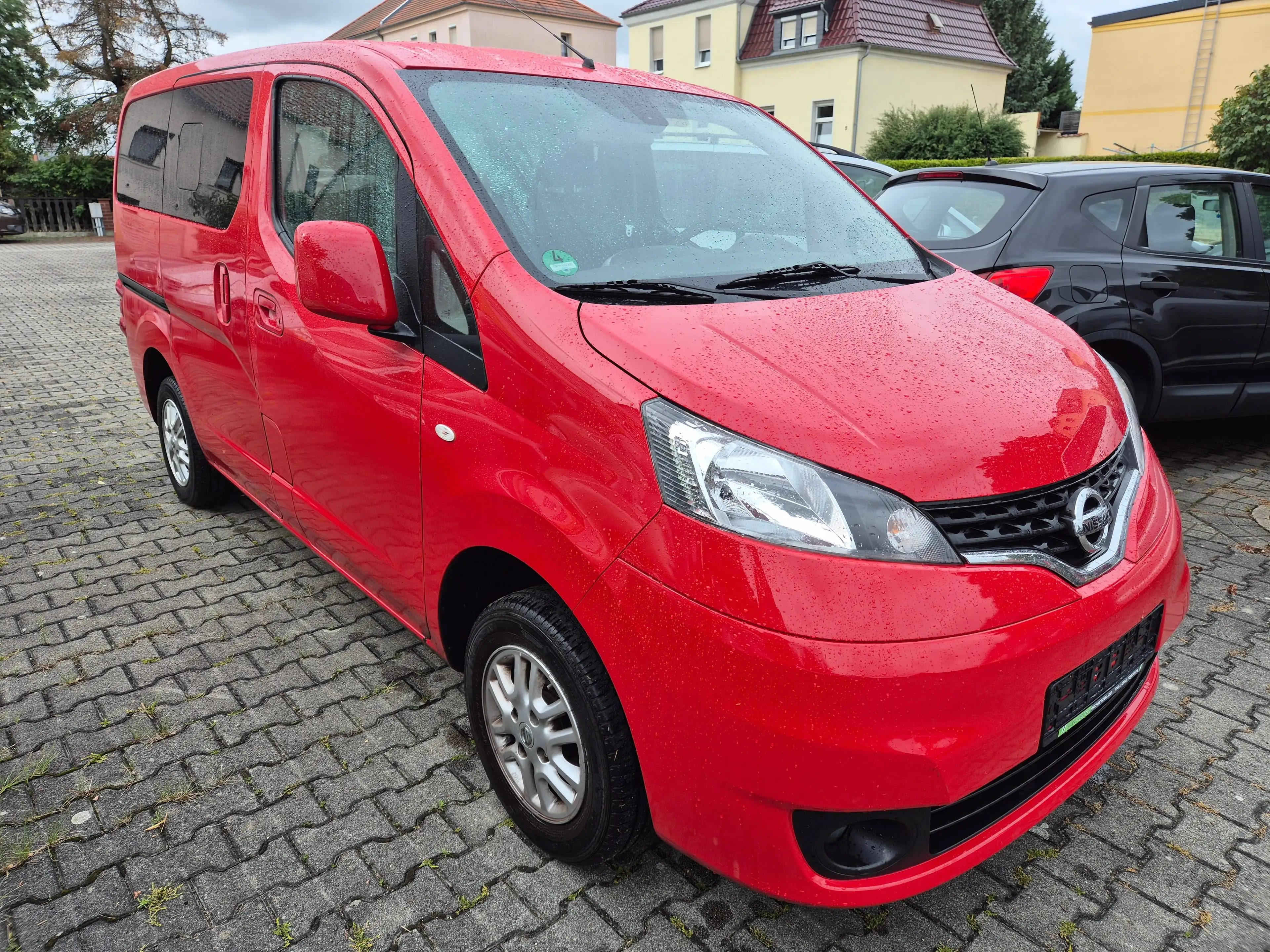 Nissan Evalia Evalia *2.Hand*7Sitze*Kamera*Klima*Sitzhzg*AHK*2xSchiebetür*TÜV NEU* — photo 4