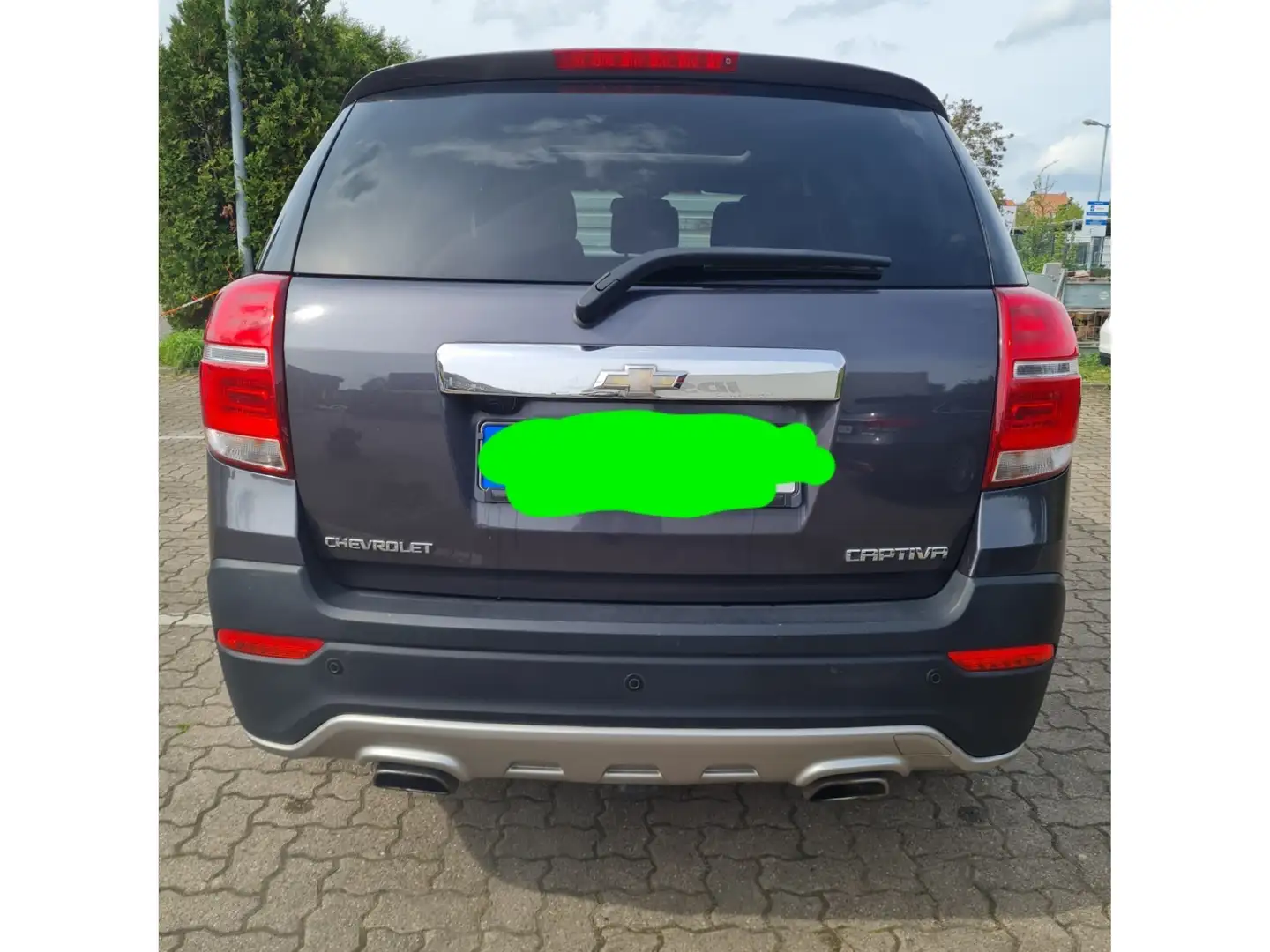 Chevrolet Captiva Grijs - 2