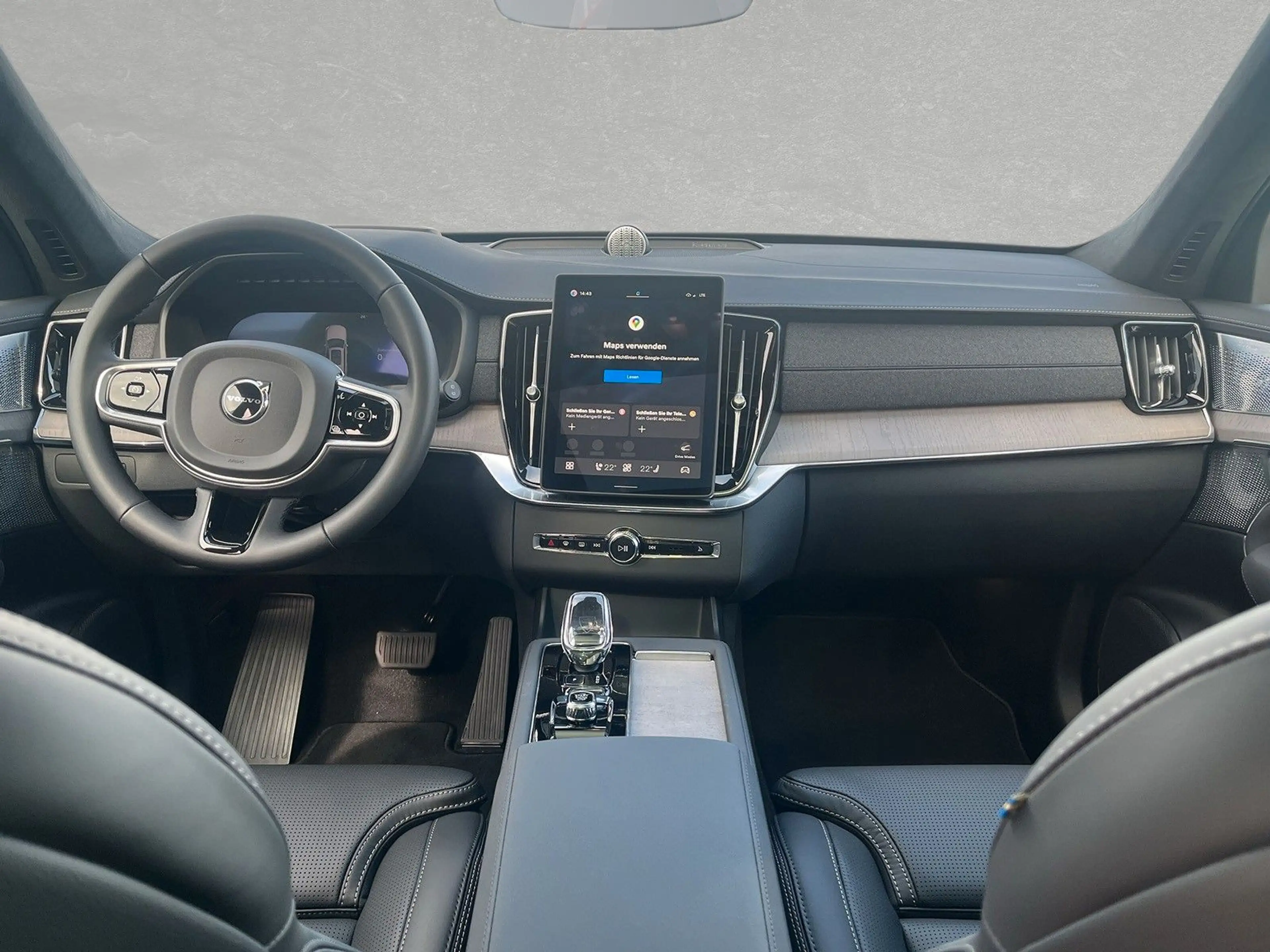 Volvo XC90 T8 AWD Ultra Dark 7-Sitzer AHK ACC BLIS HUD — photo 6