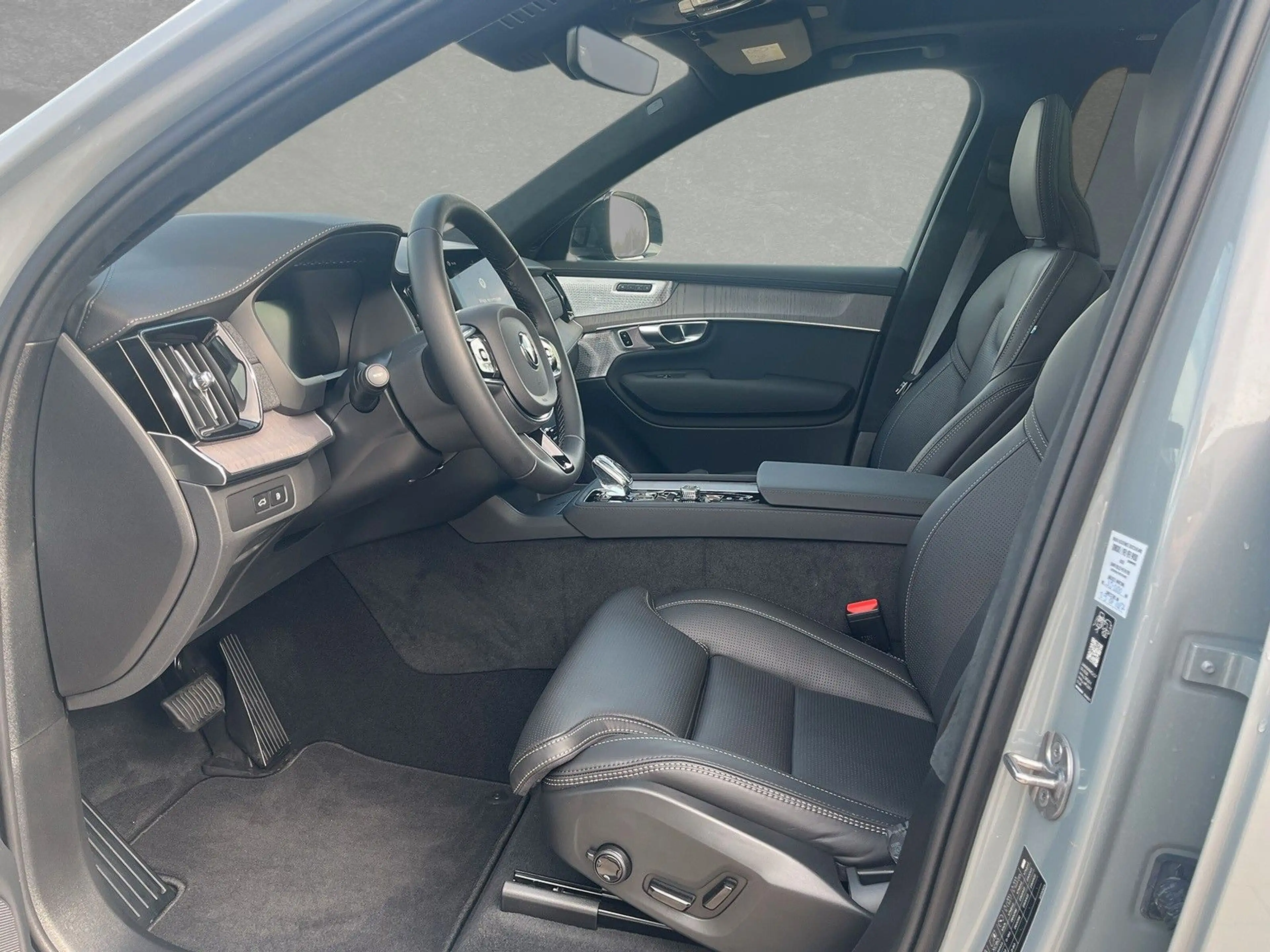 Volvo XC90 T8 AWD Ultra Dark 7-Sitzer AHK ACC BLIS HUD — photo 3