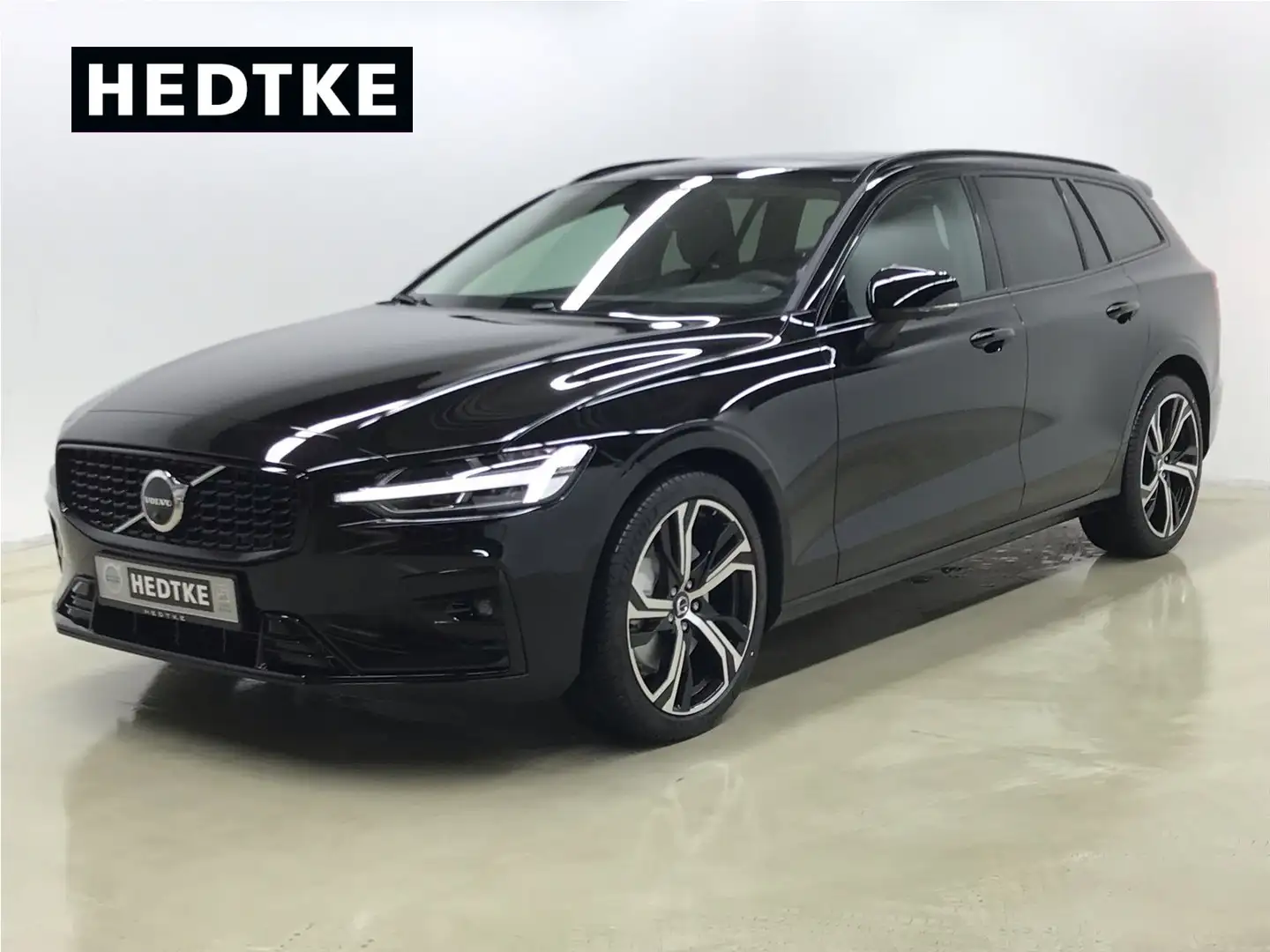 Volvo V60 B4 Diesel Plus Dark 19"+AHK+PANO+360°+STANDH Schwarz - 1