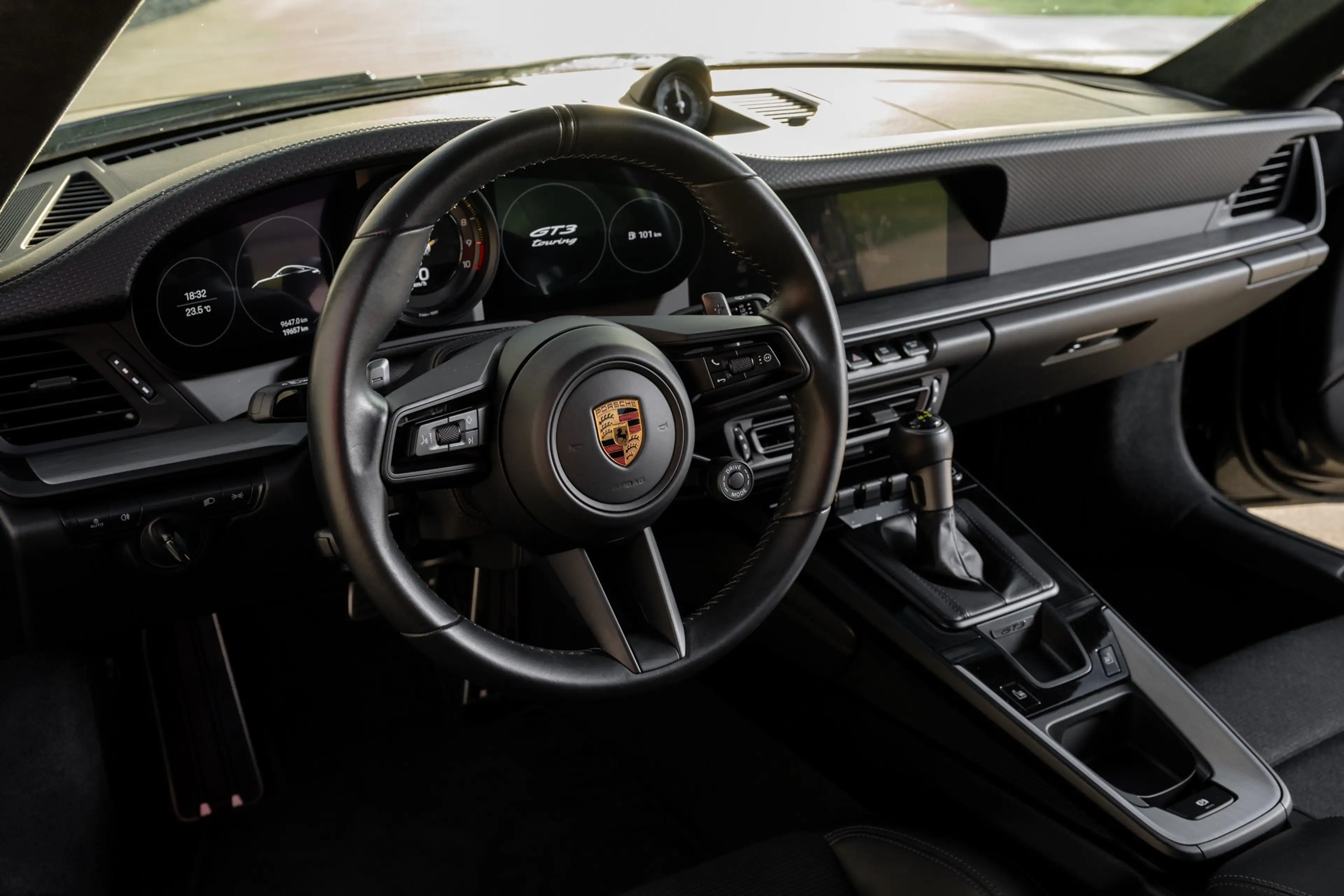 Porsche 992 GT3 Touring | Approved — photo 15