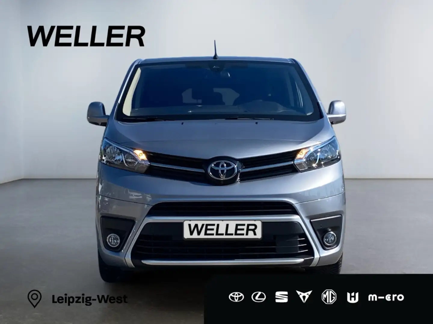 Toyota Proace 2,0l-D-4D L2 Verso Shuttle Comfort *ACC* Ezüst - 1