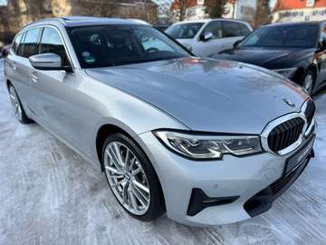 330e Touring Aut. Sport Line