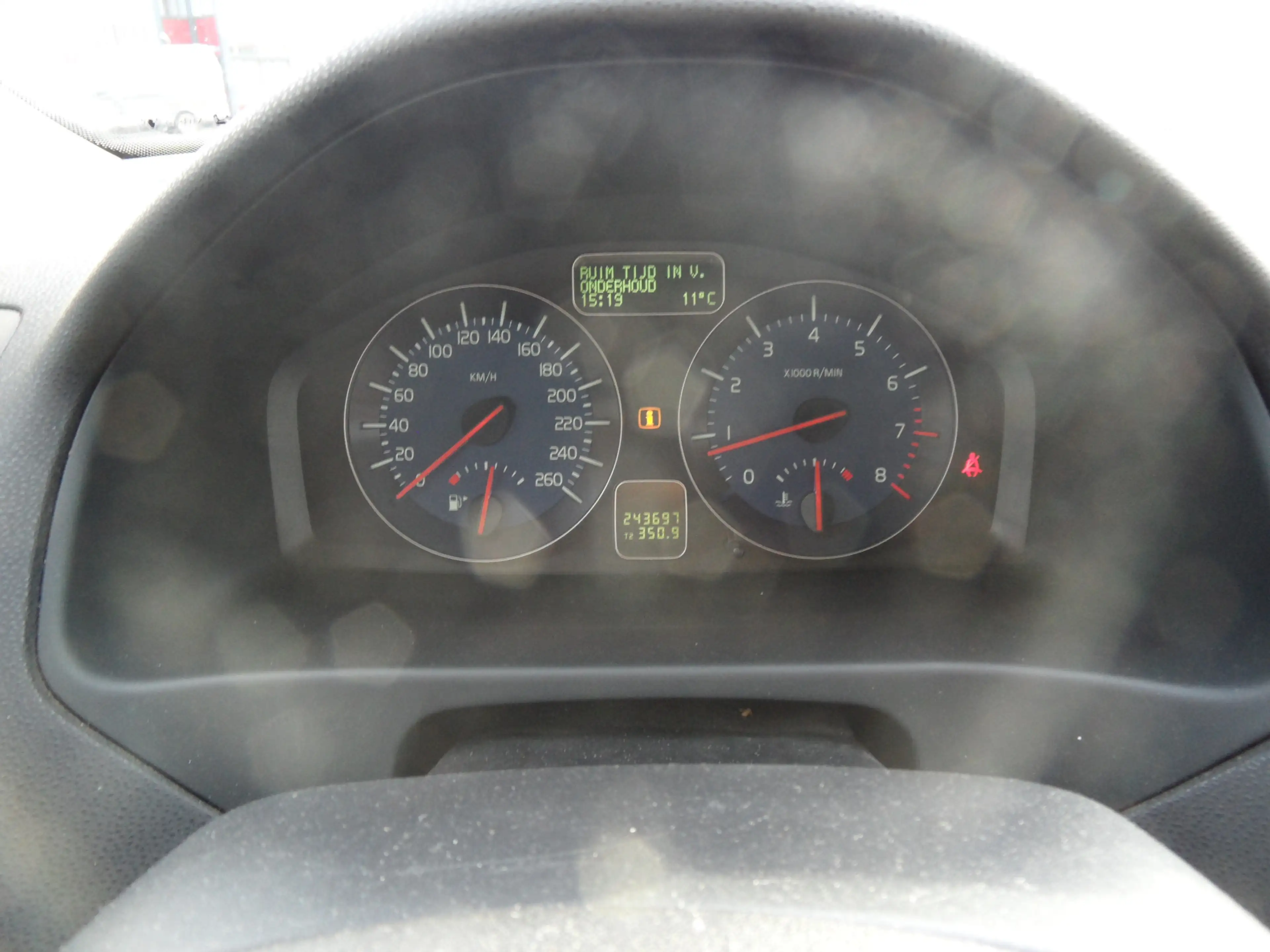 Volvo C30 2.0 R-Edition — photo 5