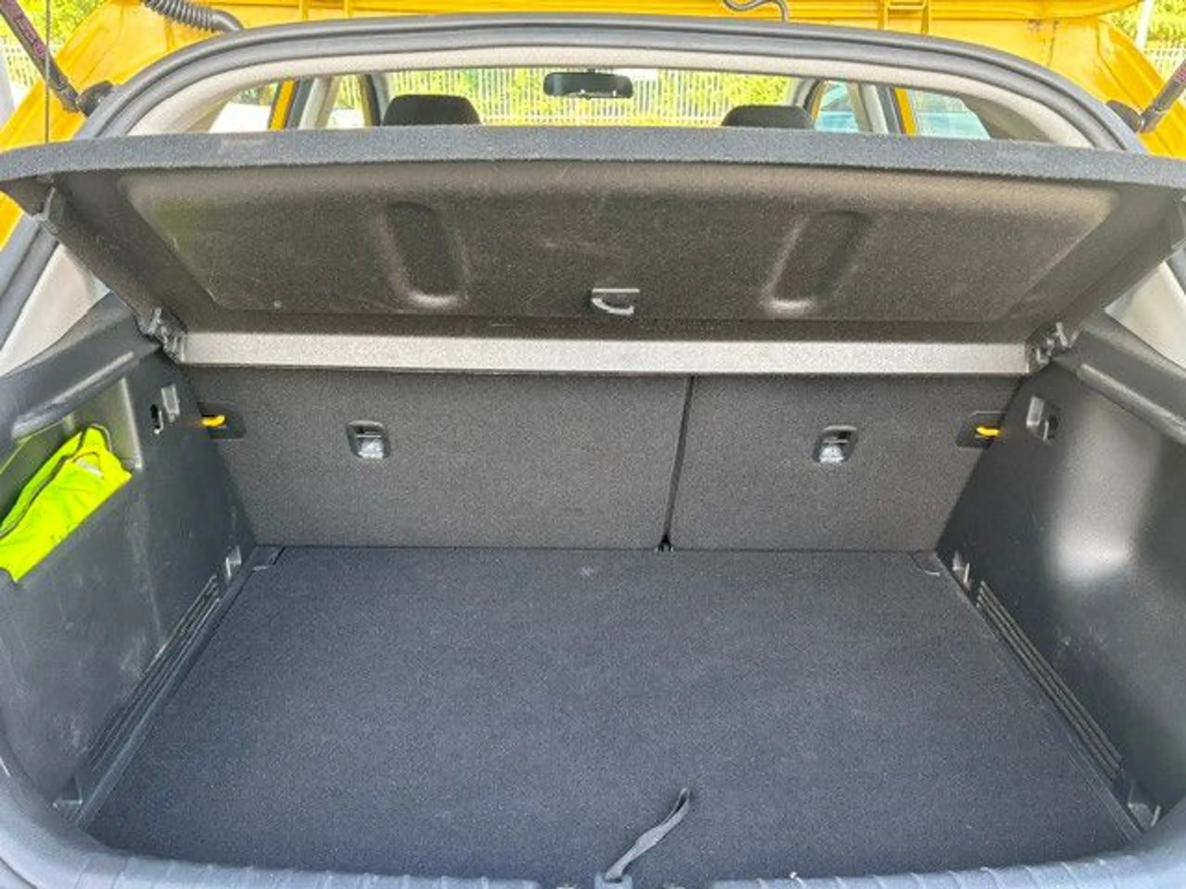 Kia Stonic Edition 7 AppleCar/Lenkradheiz./Tempomat — photo 9