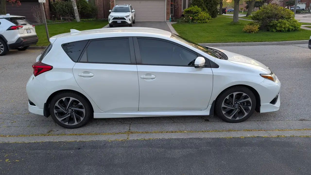 Toyota Corolla снимка Toyota Corolla