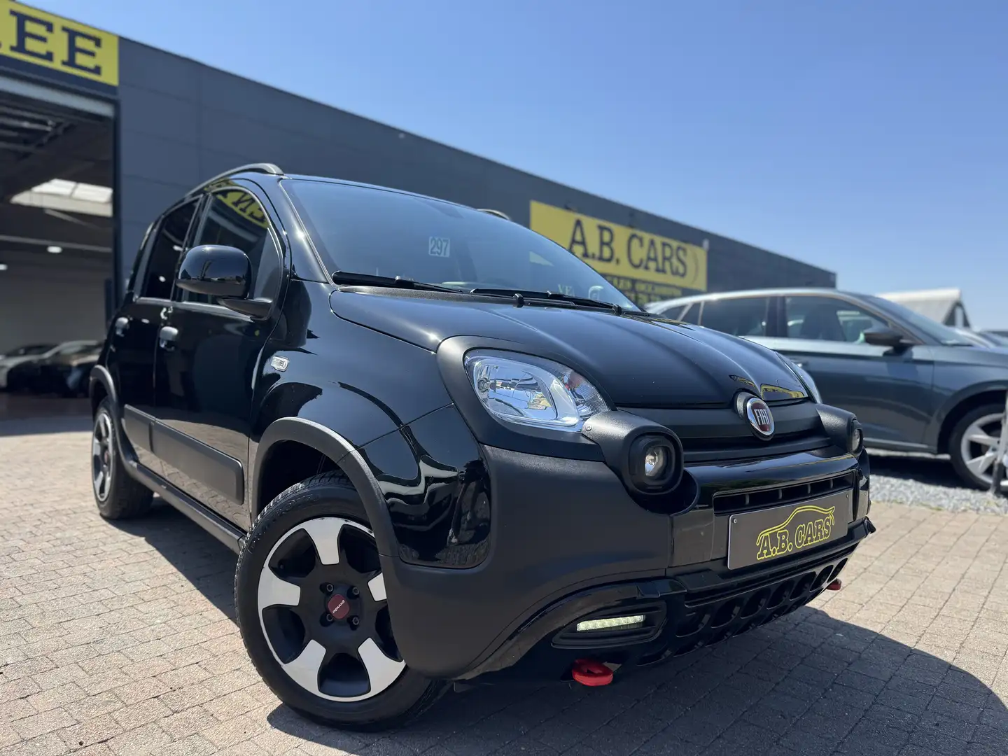 Fiat Panda Cross 1.0i HYBRIDE 5pl. *GARANTIE 12MOIS* Zwart - 1