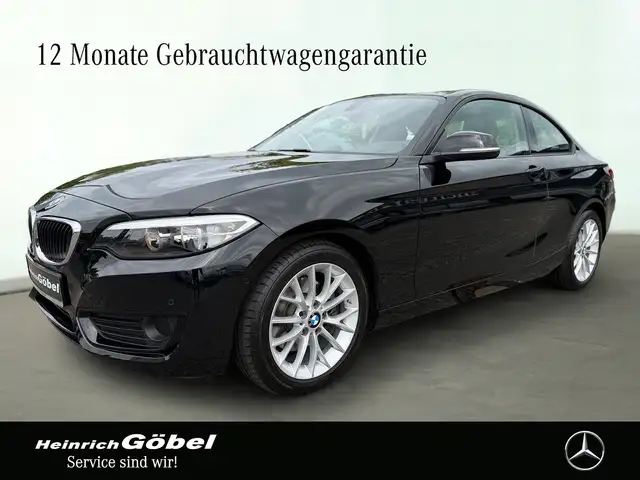 BMW 220 2er - 220i wenig KM 10.820