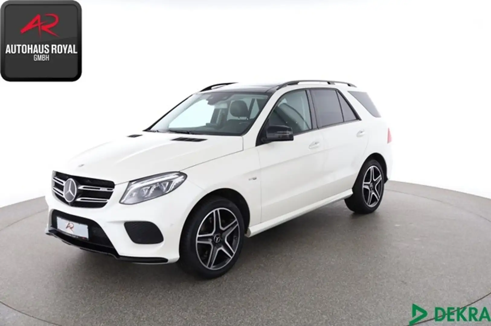 Mercedes-Benz GLE 43 AMG 4M DESIGNO,360GRAD,KEYLESS,DISTRO,AHK Blanc - 1