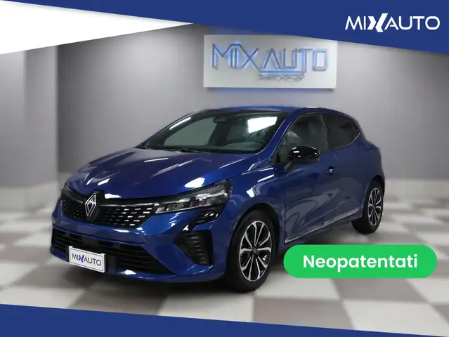 Renault Clio main image