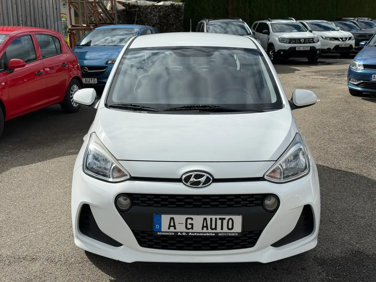 Hyundai i10 + Garantie Tempomat Klima TÜV + Service NEU Blanc - 2