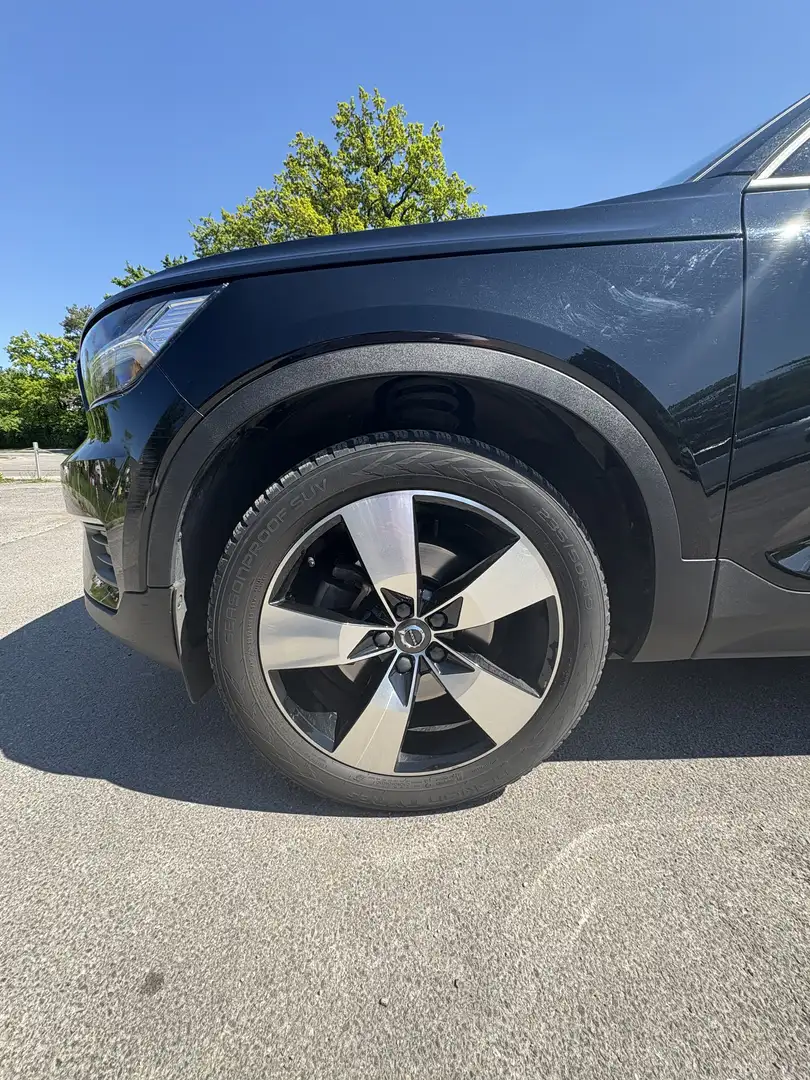 Volvo XC40 B4 B AWD DKG Momentum - 2