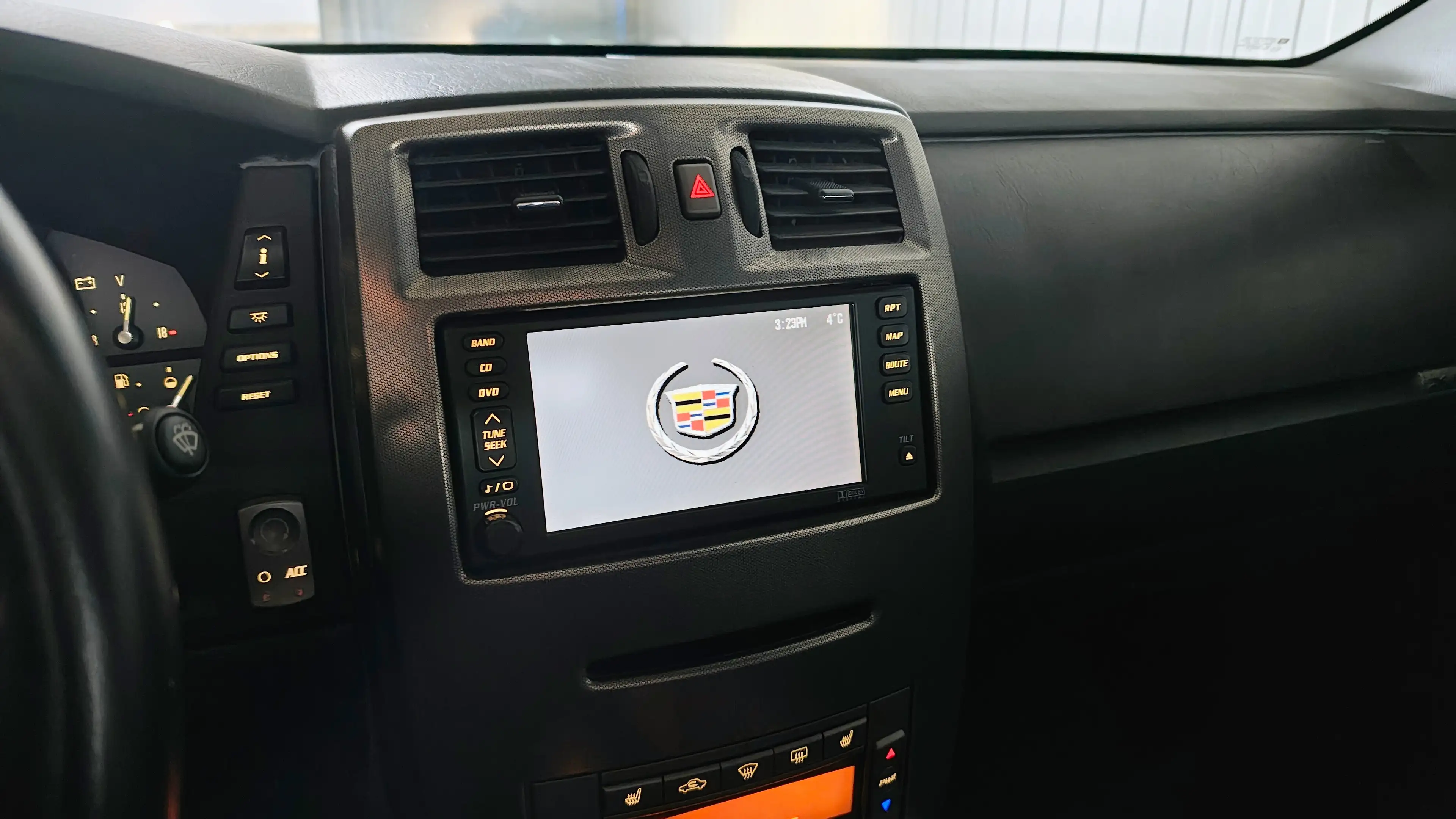 Cadillac XLR XLR 4,6 V8 Sammlerzustand |1.Besitz|nur 31.975km — photo 7