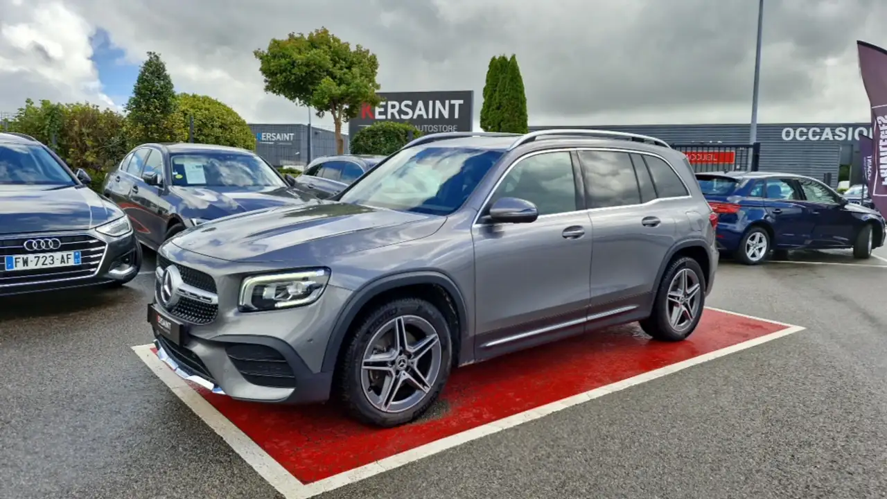 Mercedes-Benz GLB 200