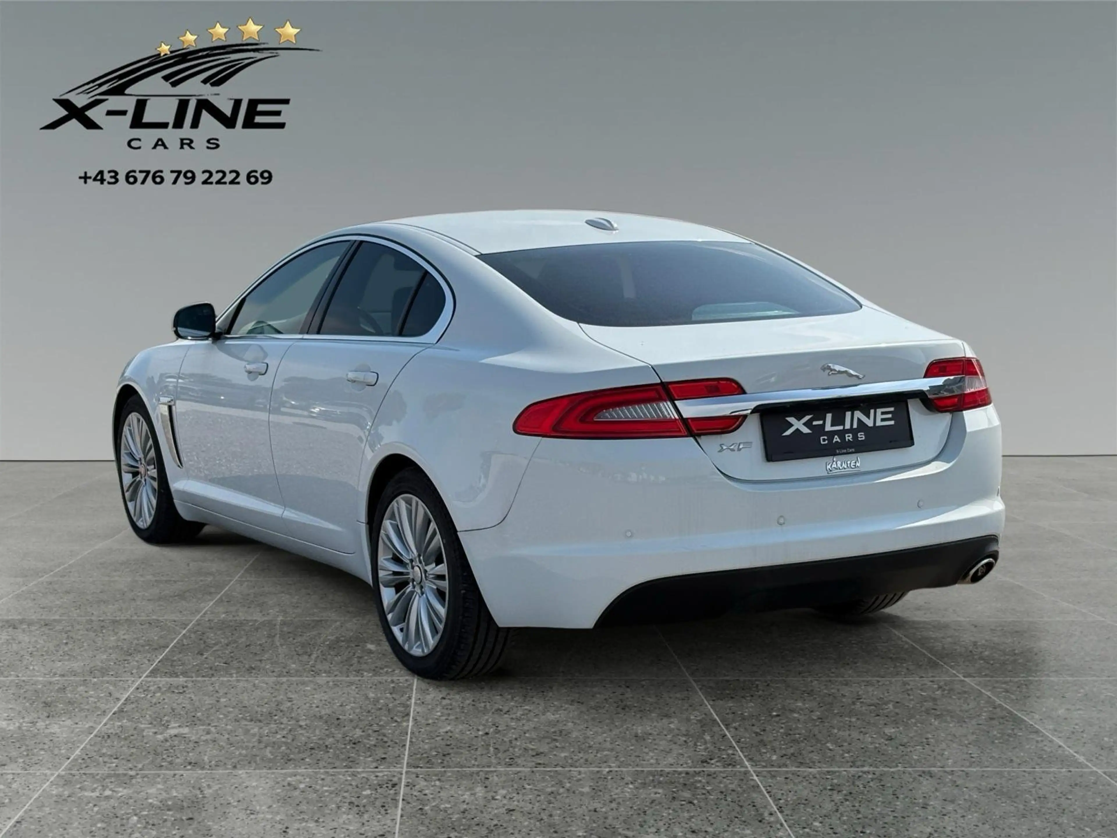 Jaguar XF 2.2 Diesel Automatik* Leder* Navi* Tempomat* RFK* — photo 4