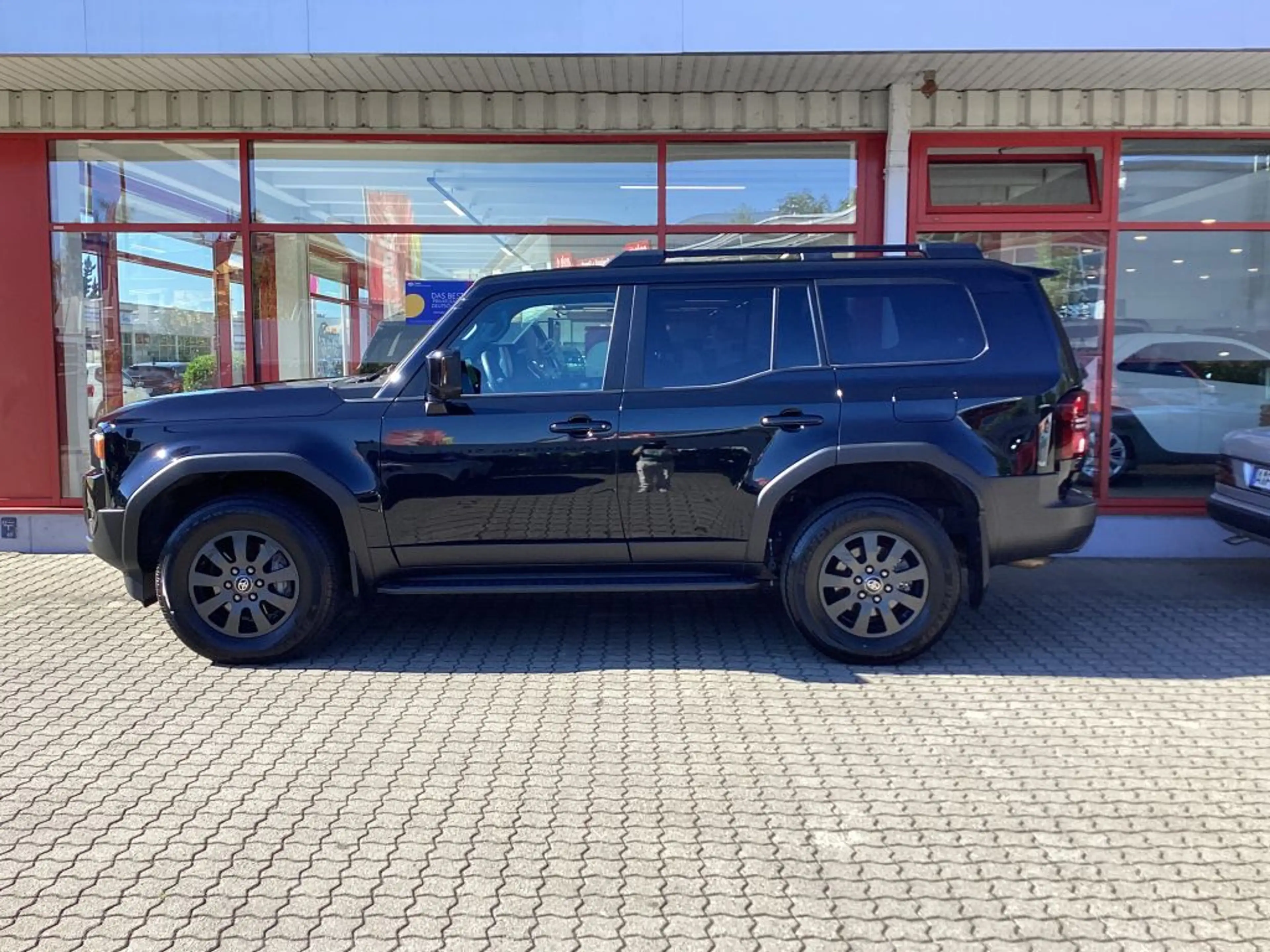 Toyota Land Cruiser 2.8 D-4D Automatik Executive — photo 2