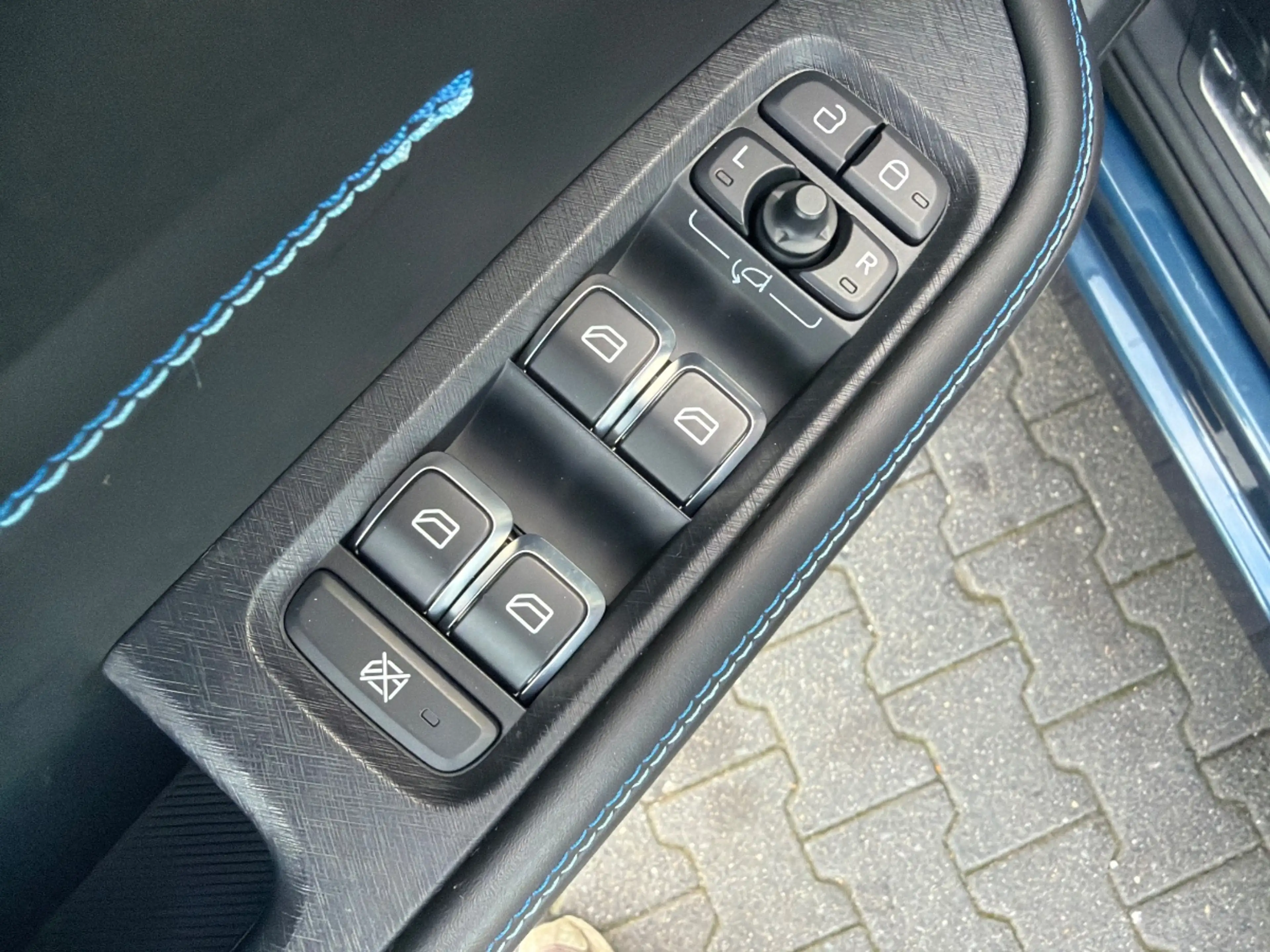 Lynk & Co 01 1.5 PLUG IN HYBRID|NL AUTO|360 CAMERA| — photo 15