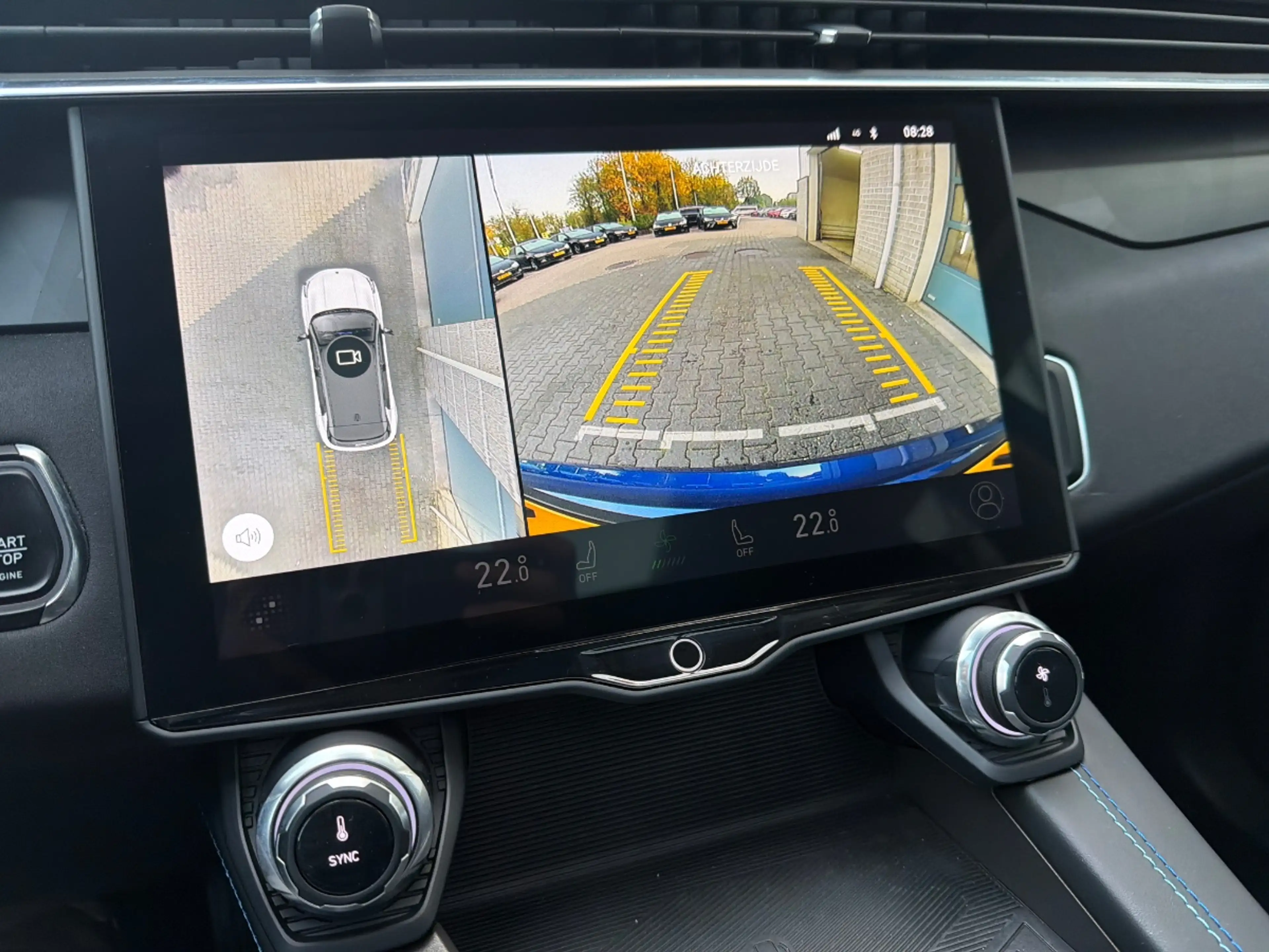 Lynk & Co 01 1.5 PLUG IN HYBRID|NL AUTO|360 CAMERA| — photo 11