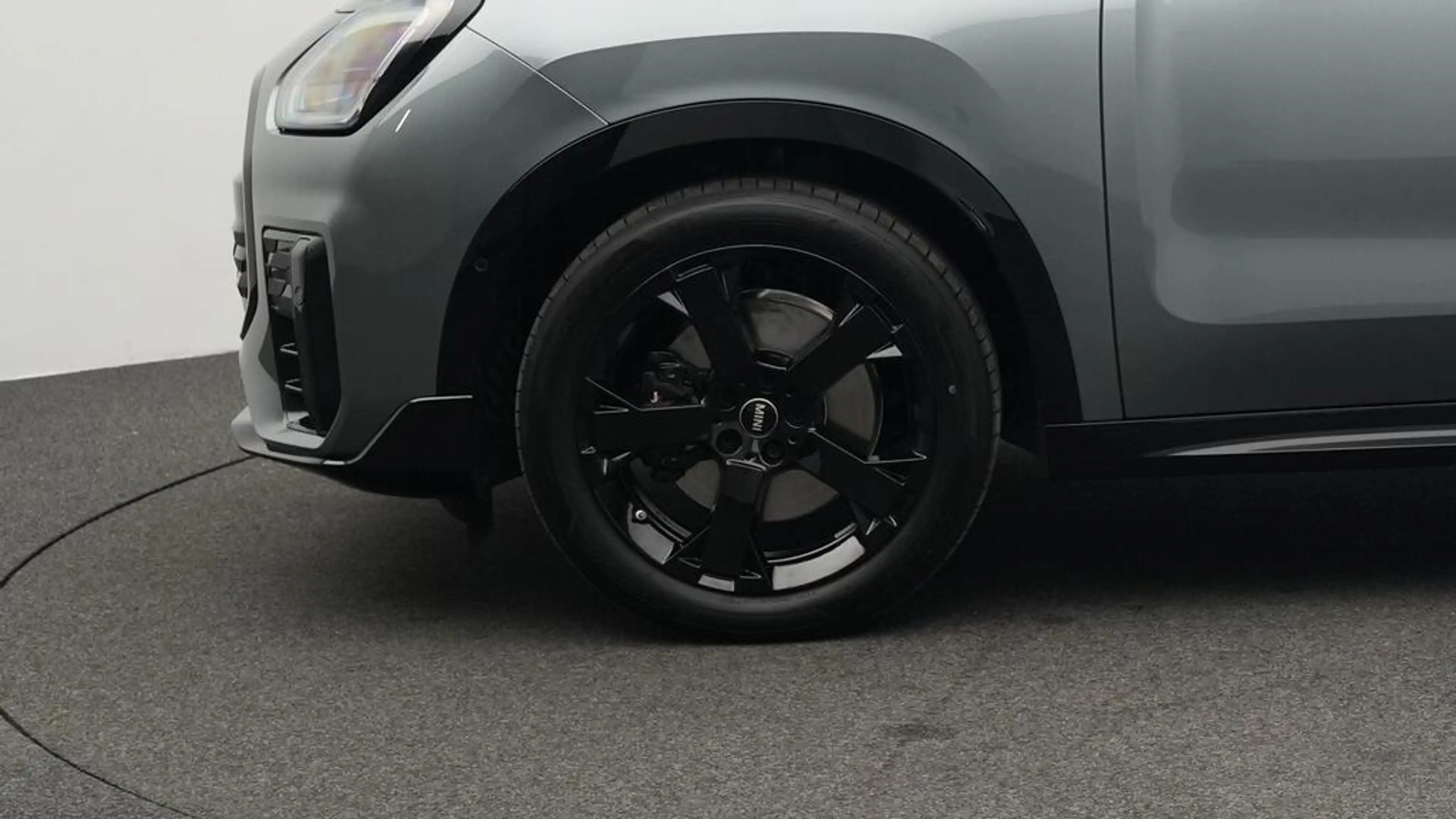 MINI Countryman S All4 John Cooper Works Trim — photo 10
