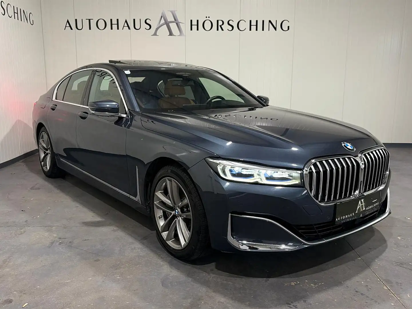 BMW 740 d xDrive Aut. Gris - 1