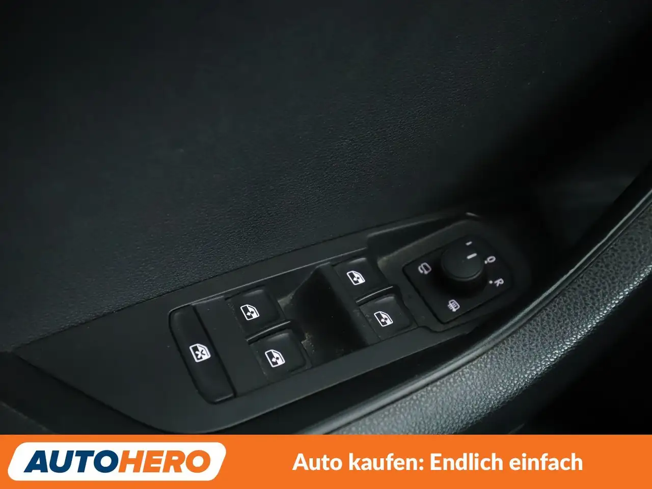Skoda Karoq 2.0 TDI Sportline 4x4 Aut.*NAVI*LED*ACC*, миниатюра 29