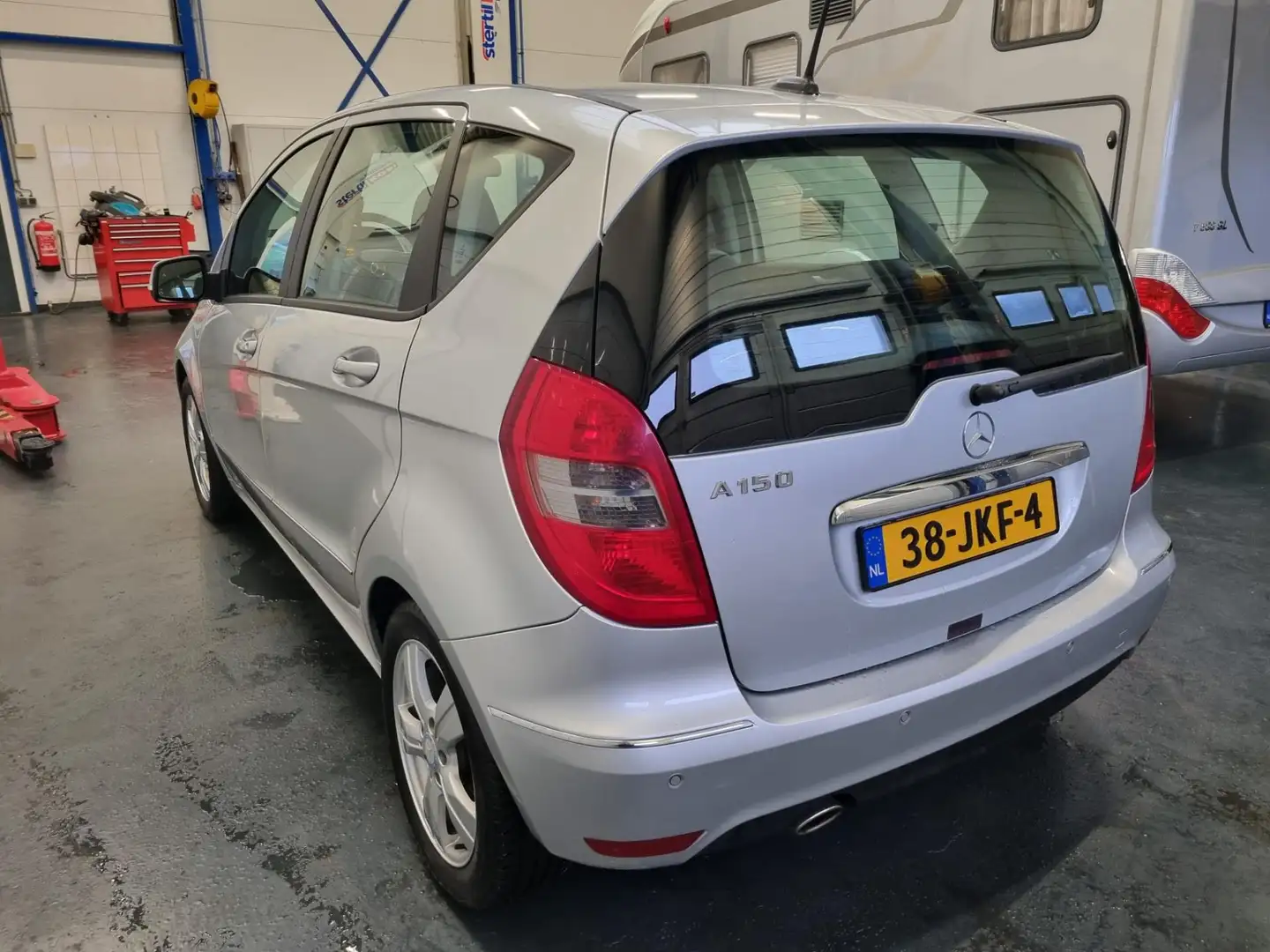 Mercedes-Benz A 150 Avantgarde Gris - 2