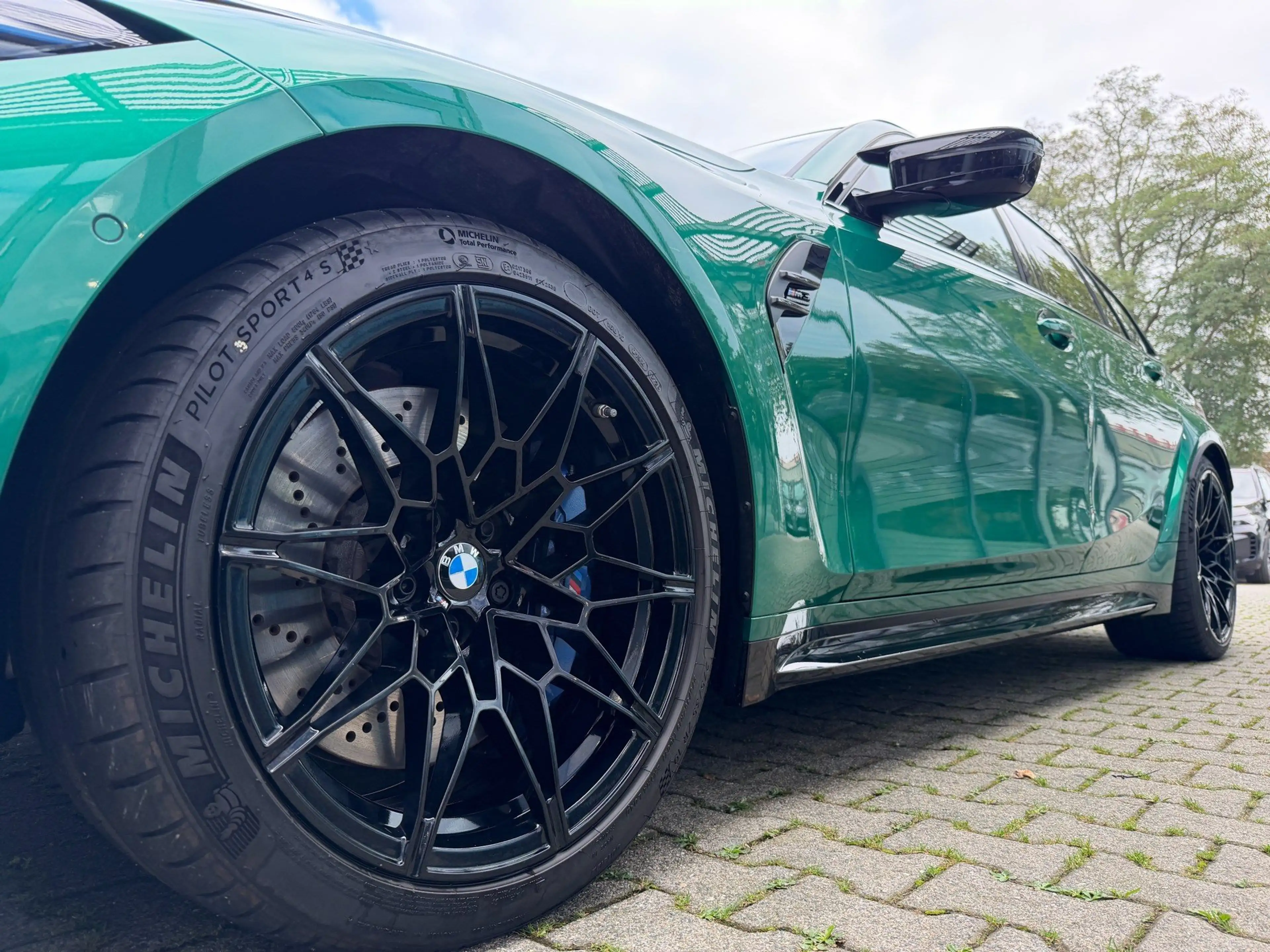 BMW M3 Competition Tour xDrive DA h&k Ad-Led PA+ Keyless — photo 11