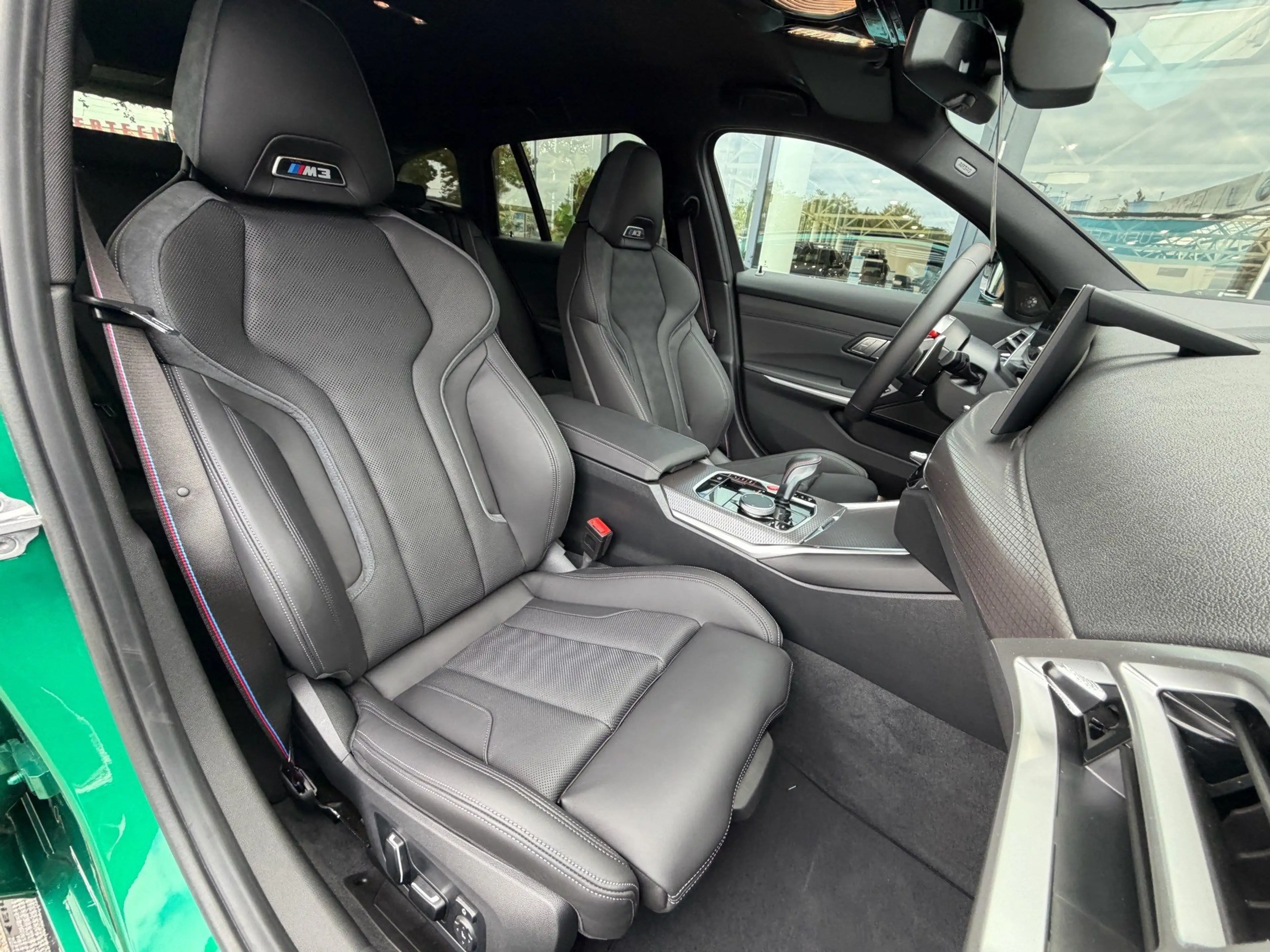 BMW M3 Competition Tour xDrive DA h&k Ad-Led PA+ Keyless — photo 18