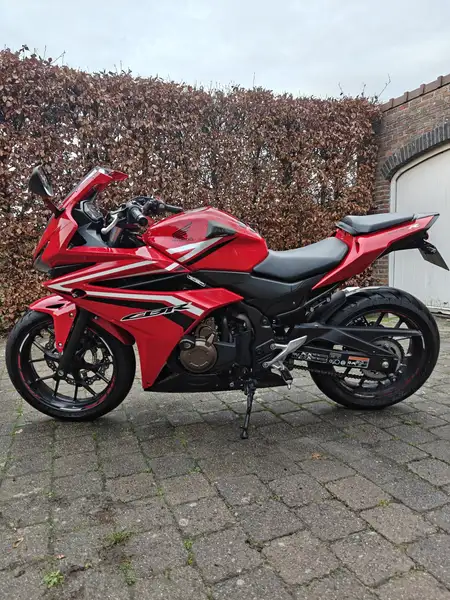 Honda CBR 500 R - foto 4