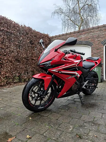 Honda CBR 500 R - foto 3
