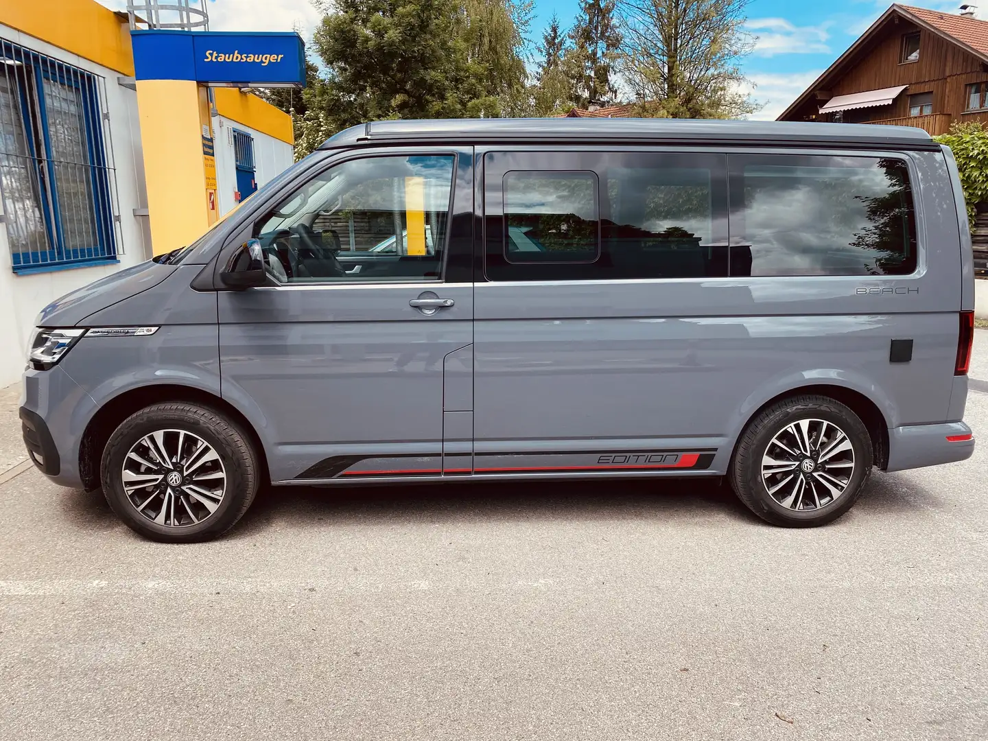 Volkswagen T6.1 California Beach Edition 4Motion - 2