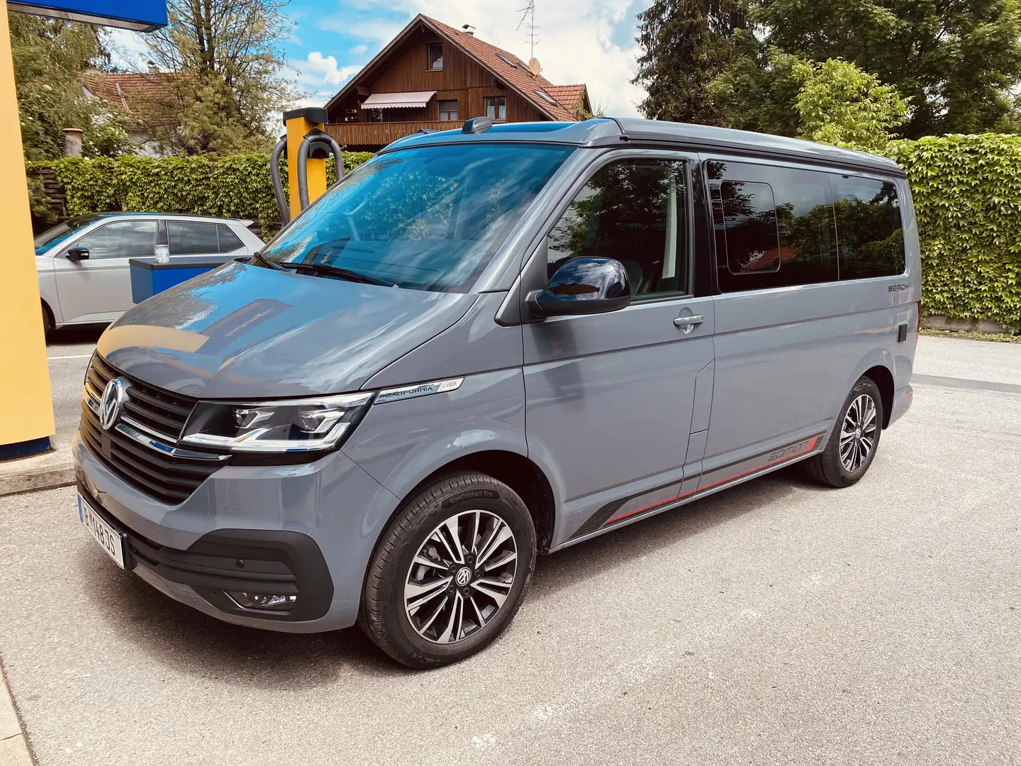 Volkswagen T6.1 California Beach Edition 4Motion - 1