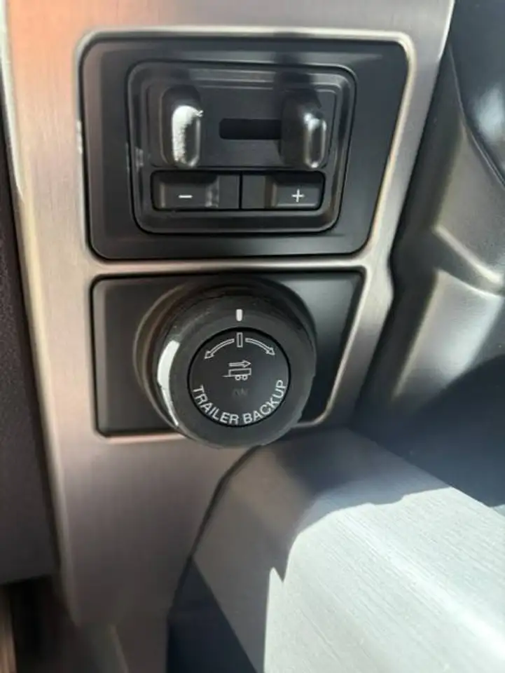 Ford F 350 снимка Ford F 350